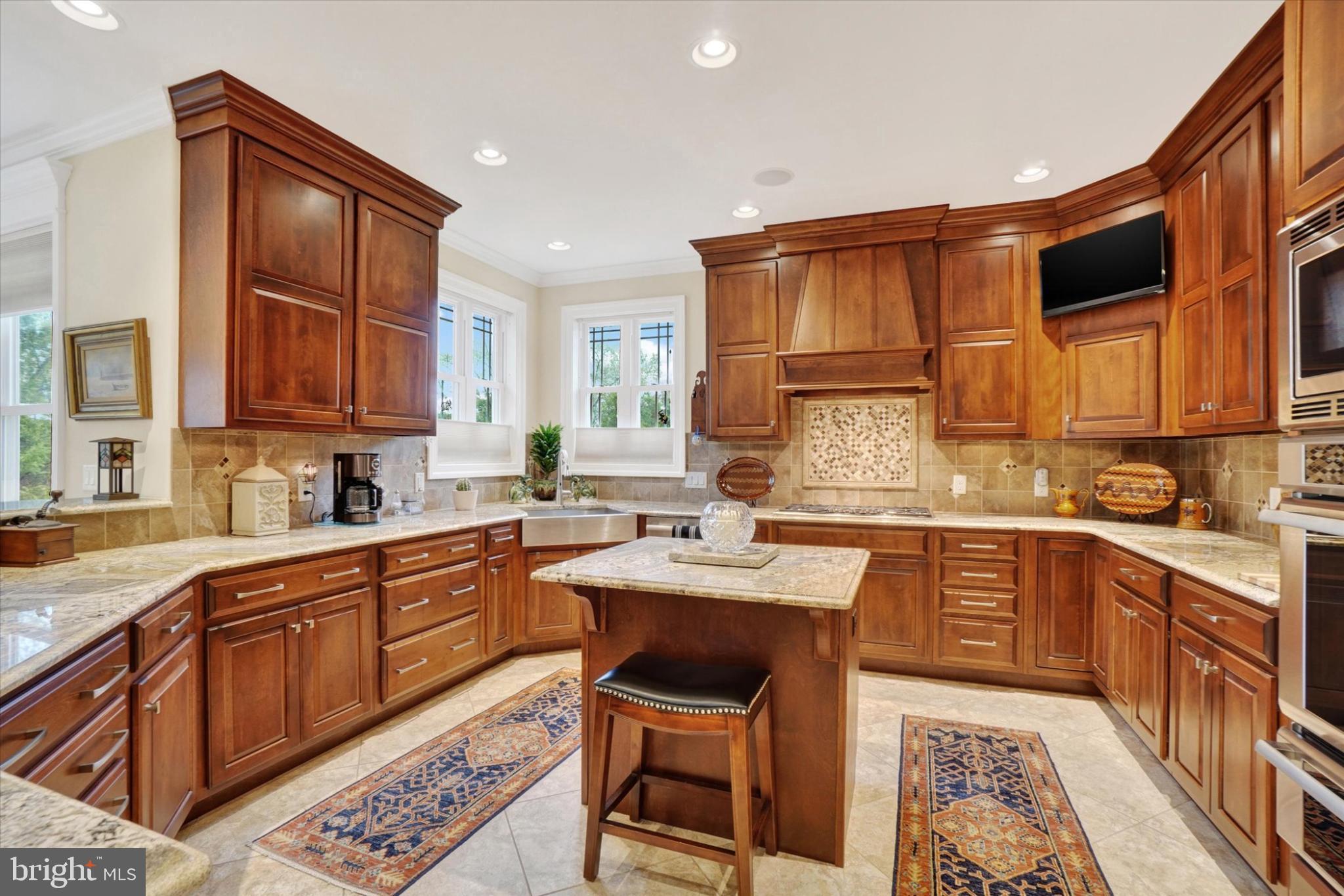 FLORIBUNDA HEIGHTS - Residential