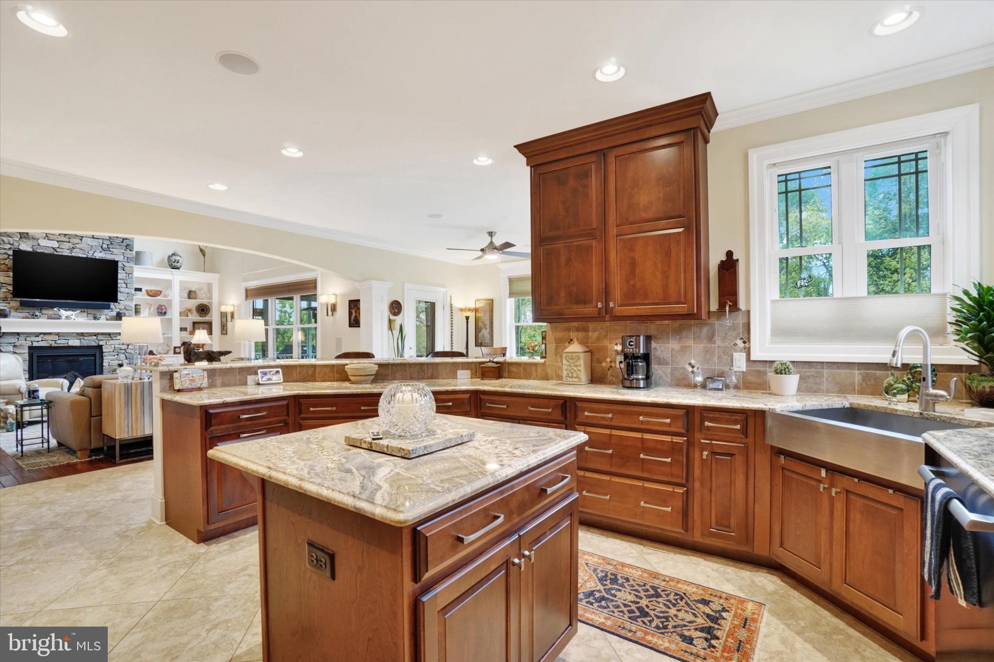 FLORIBUNDA HEIGHTS - Residential