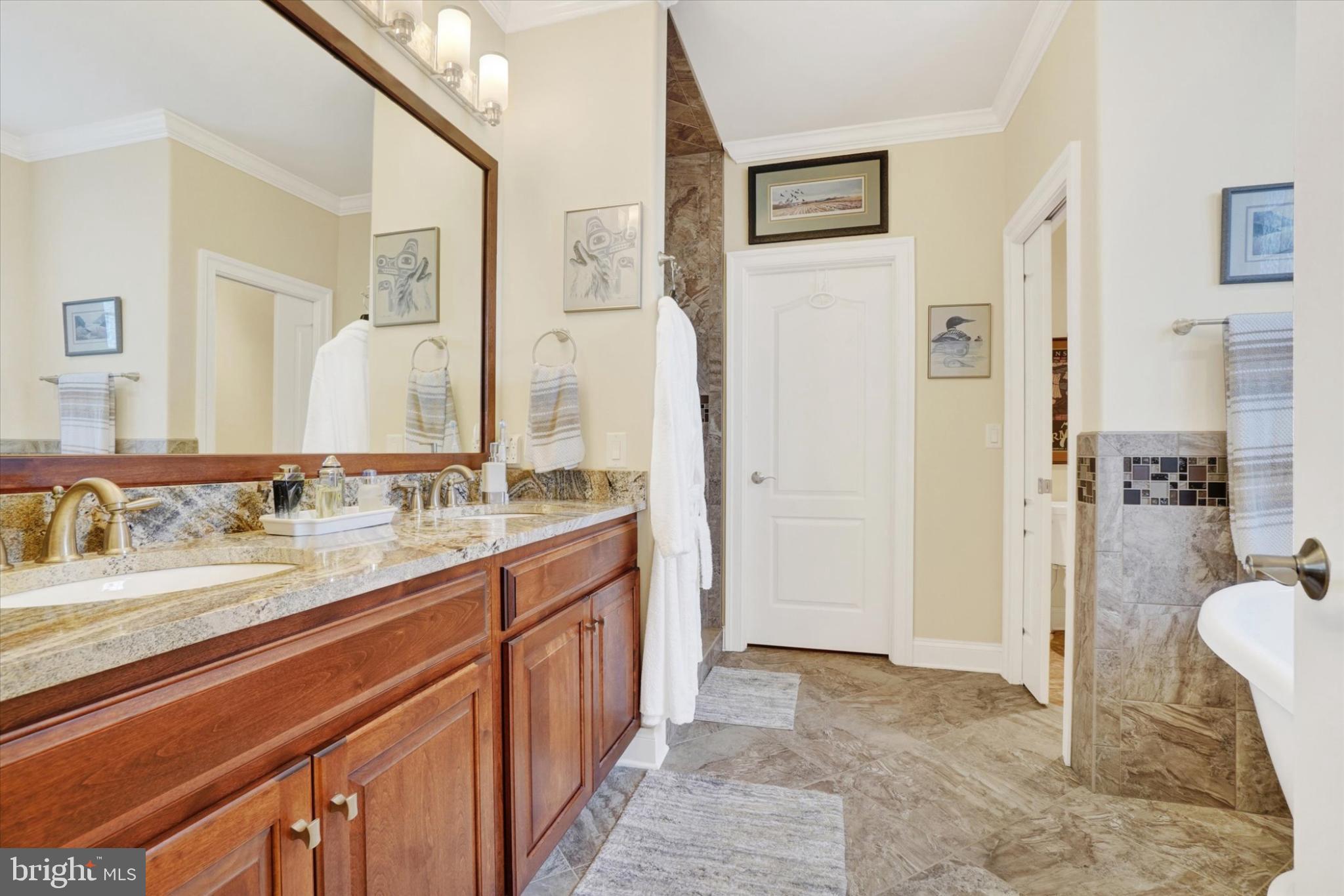 FLORIBUNDA HEIGHTS - Residential