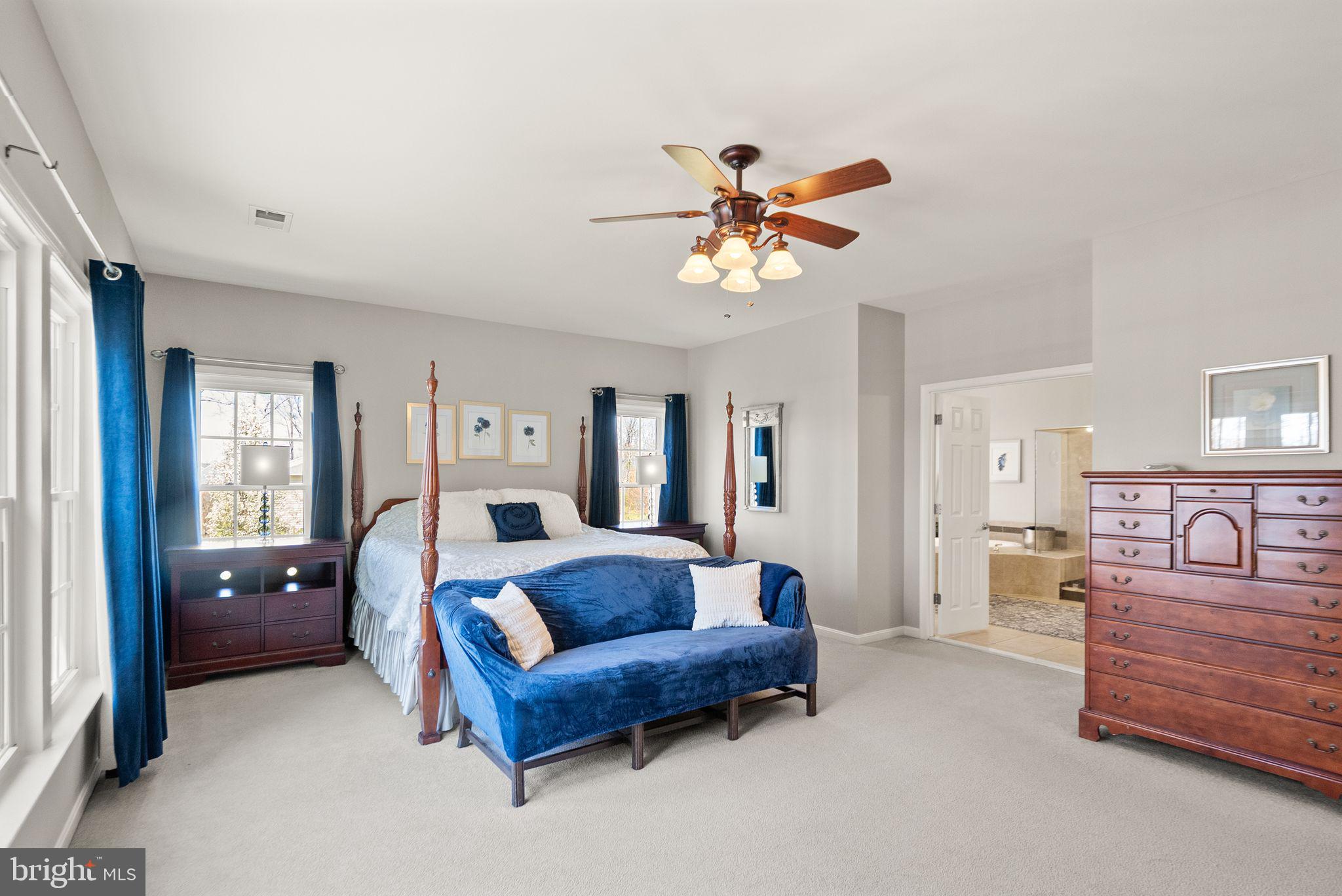 HAYMARKET OVERLOOK - Residential