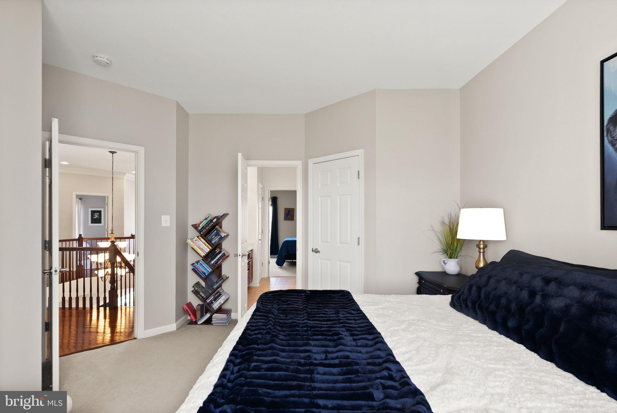 HAYMARKET OVERLOOK - Residential