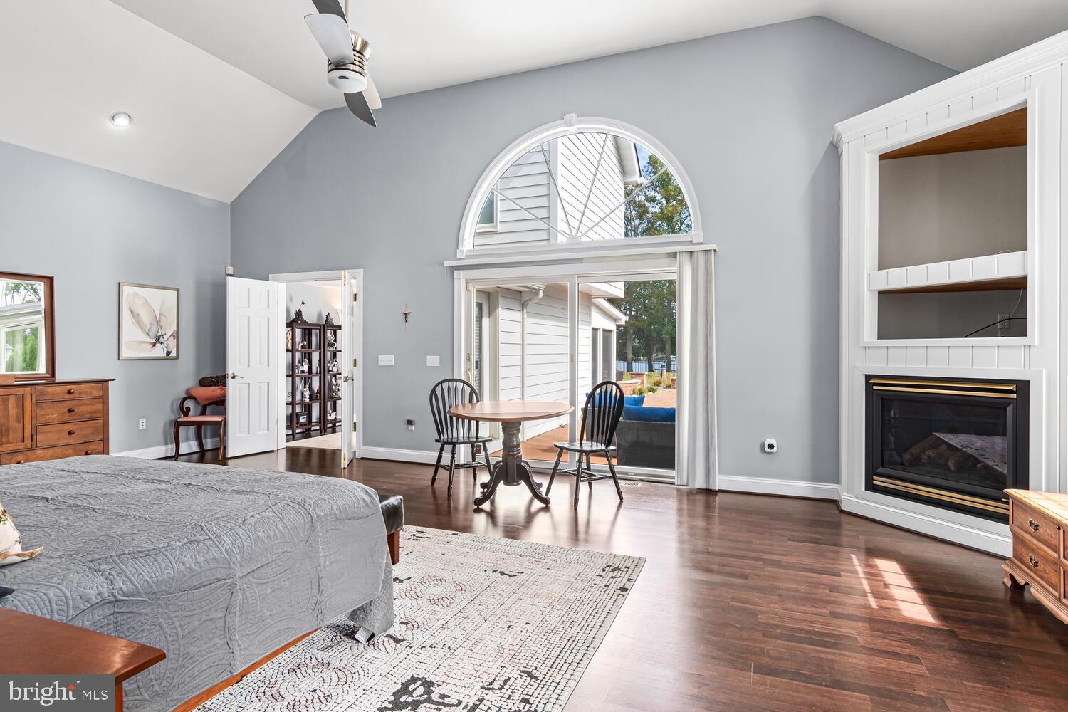 WYE HARBOR - Residential