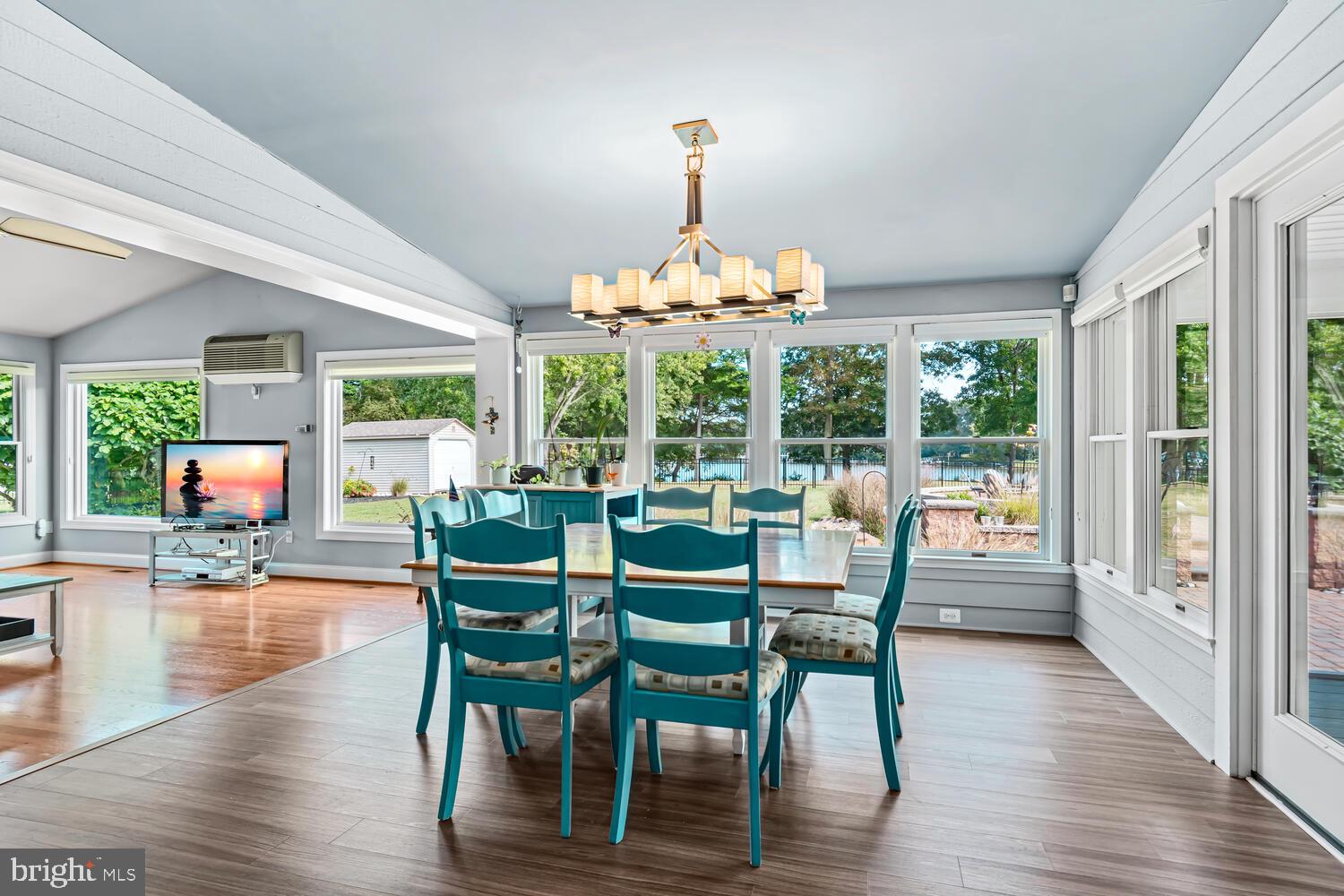 WYE HARBOR - Residential