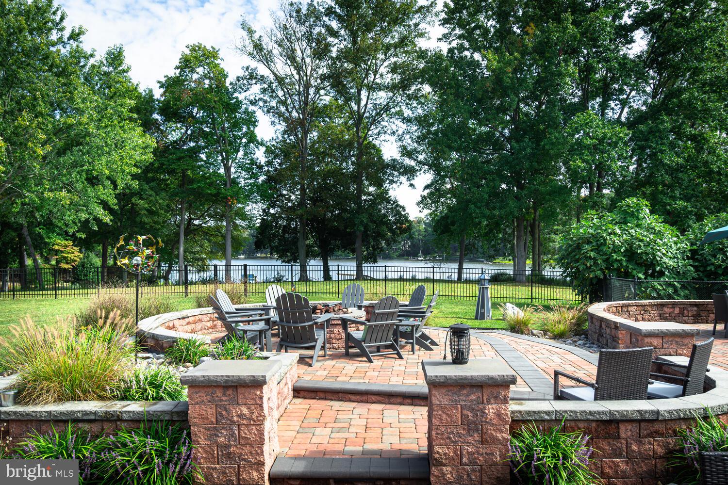 WYE HARBOR - Residential