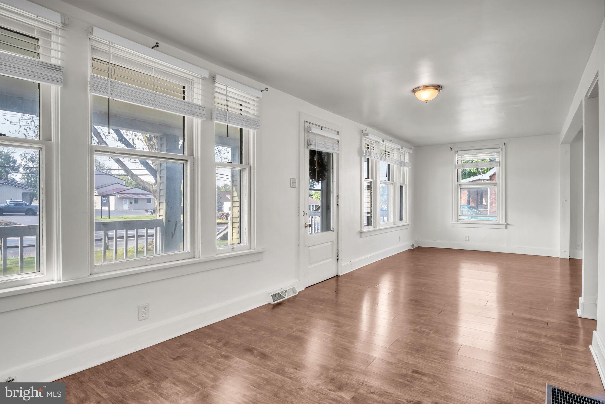 CARLISLE - Residential