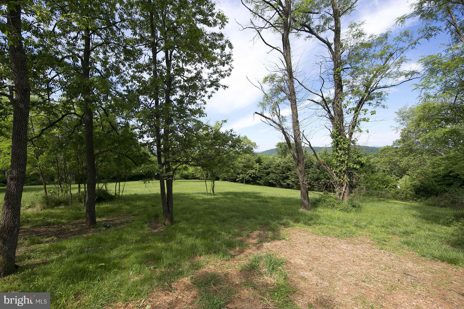 APPLE MT LAKE - Residential