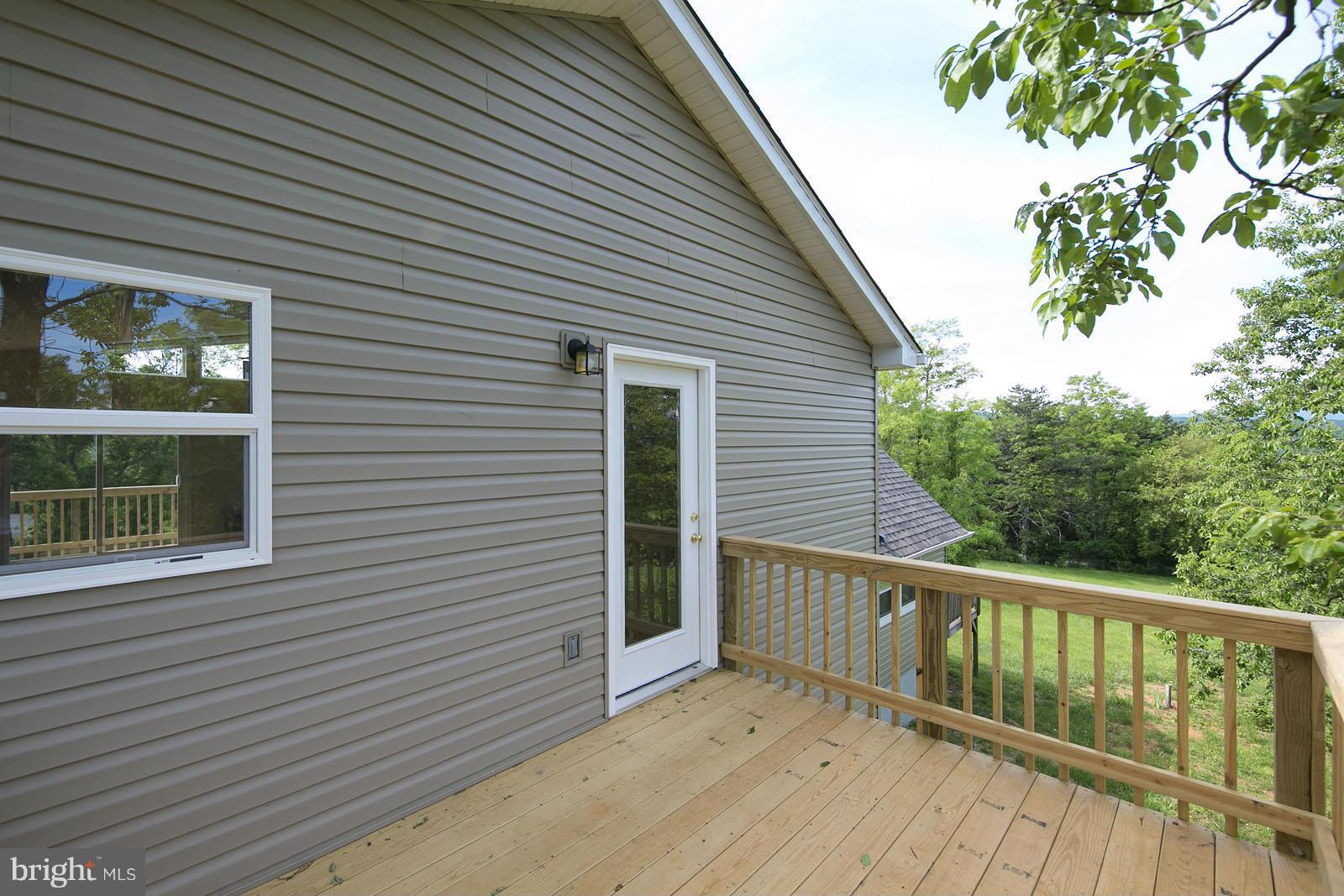 APPLE MT LAKE - Residential