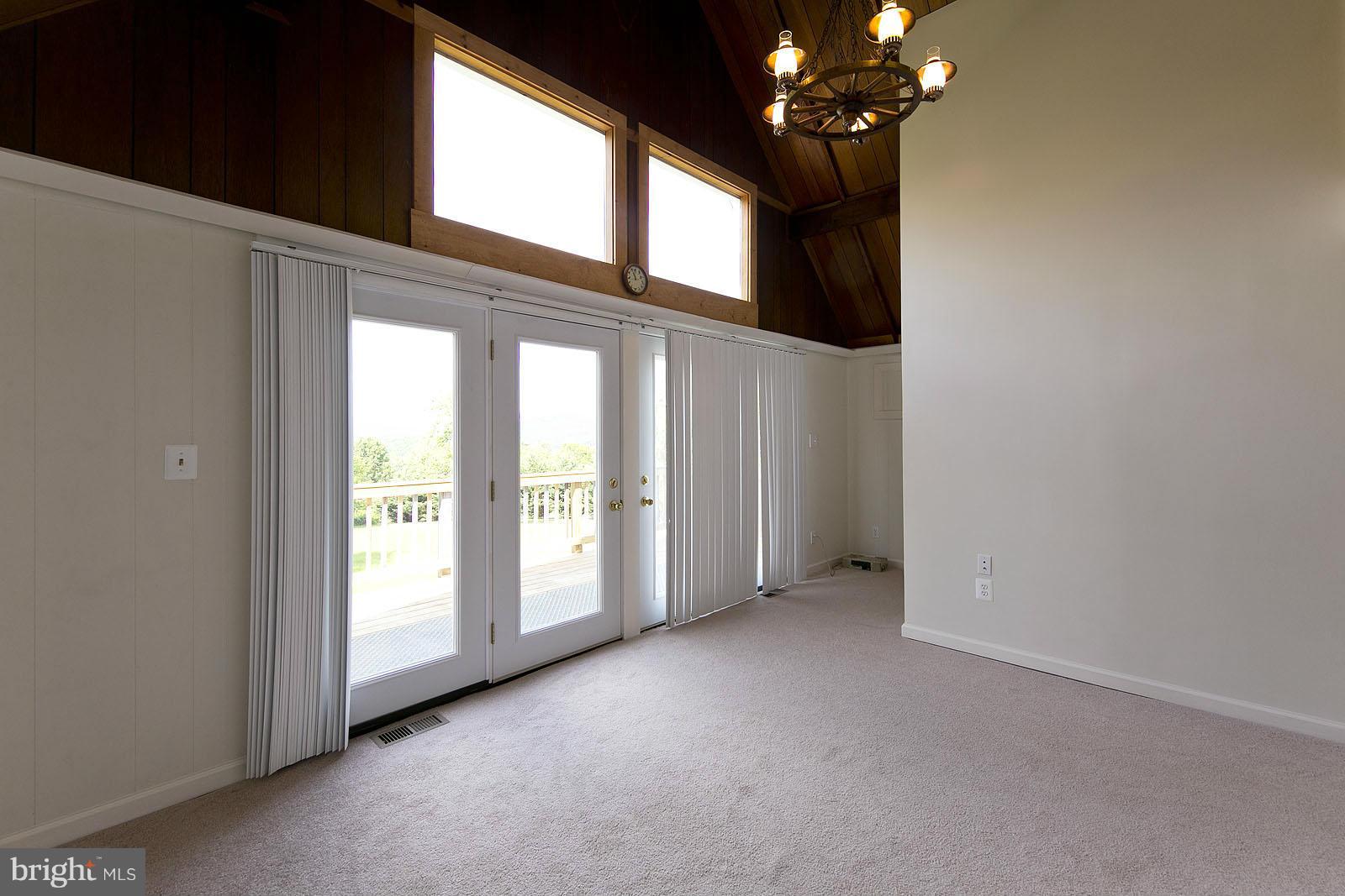 APPLE MT LAKE - Residential