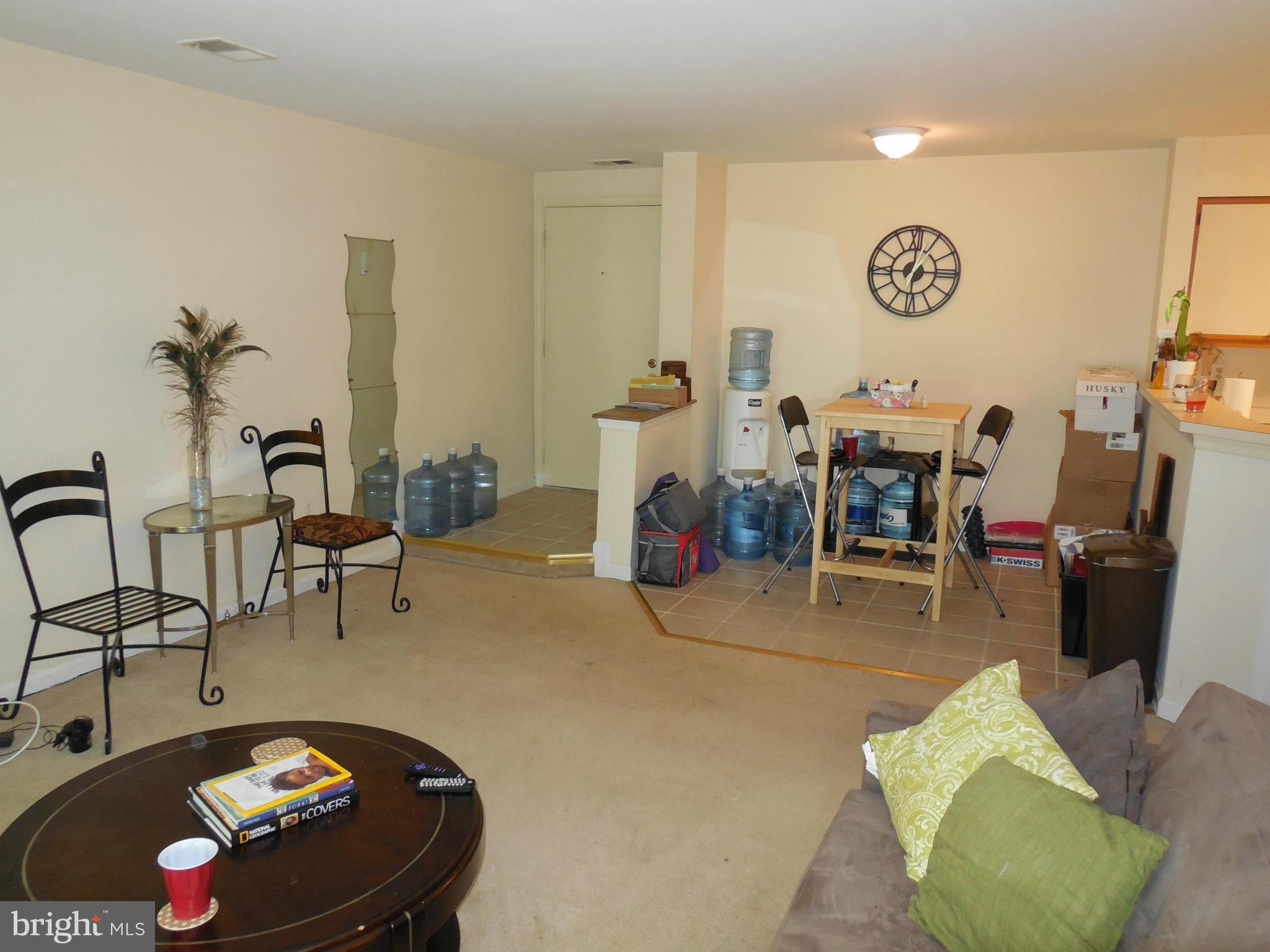 SURREY AT MANCHESTER LAKES - Residential