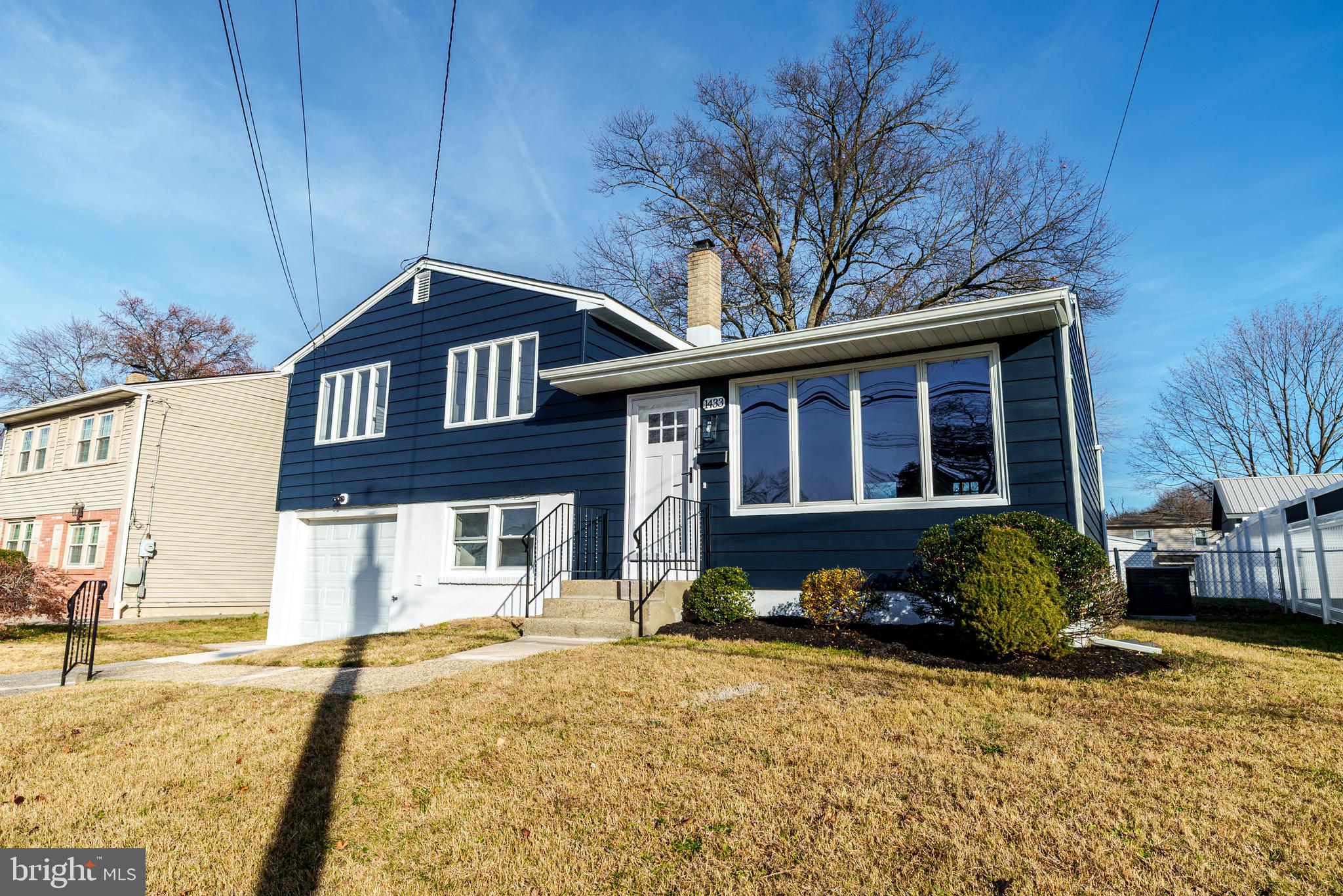 1433 ORIENTAL AVENUE