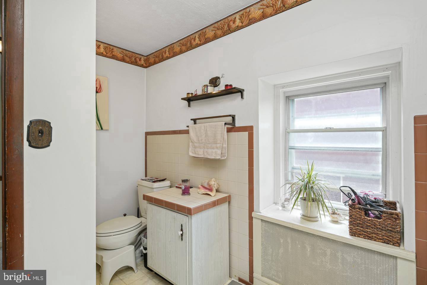 POWELTON VILLAGE - Residential Income