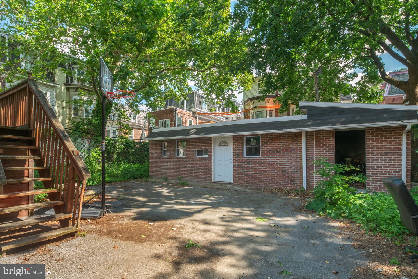 POWELTON VILLAGE - Residential Income