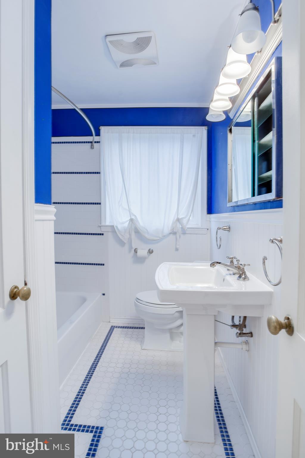 HILLENDALE - Residential