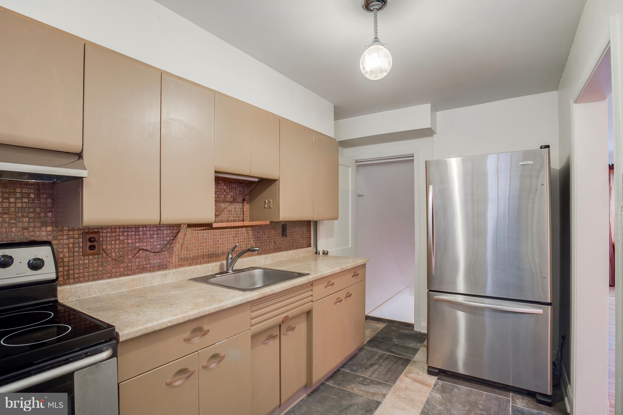 HILLENDALE - Residential