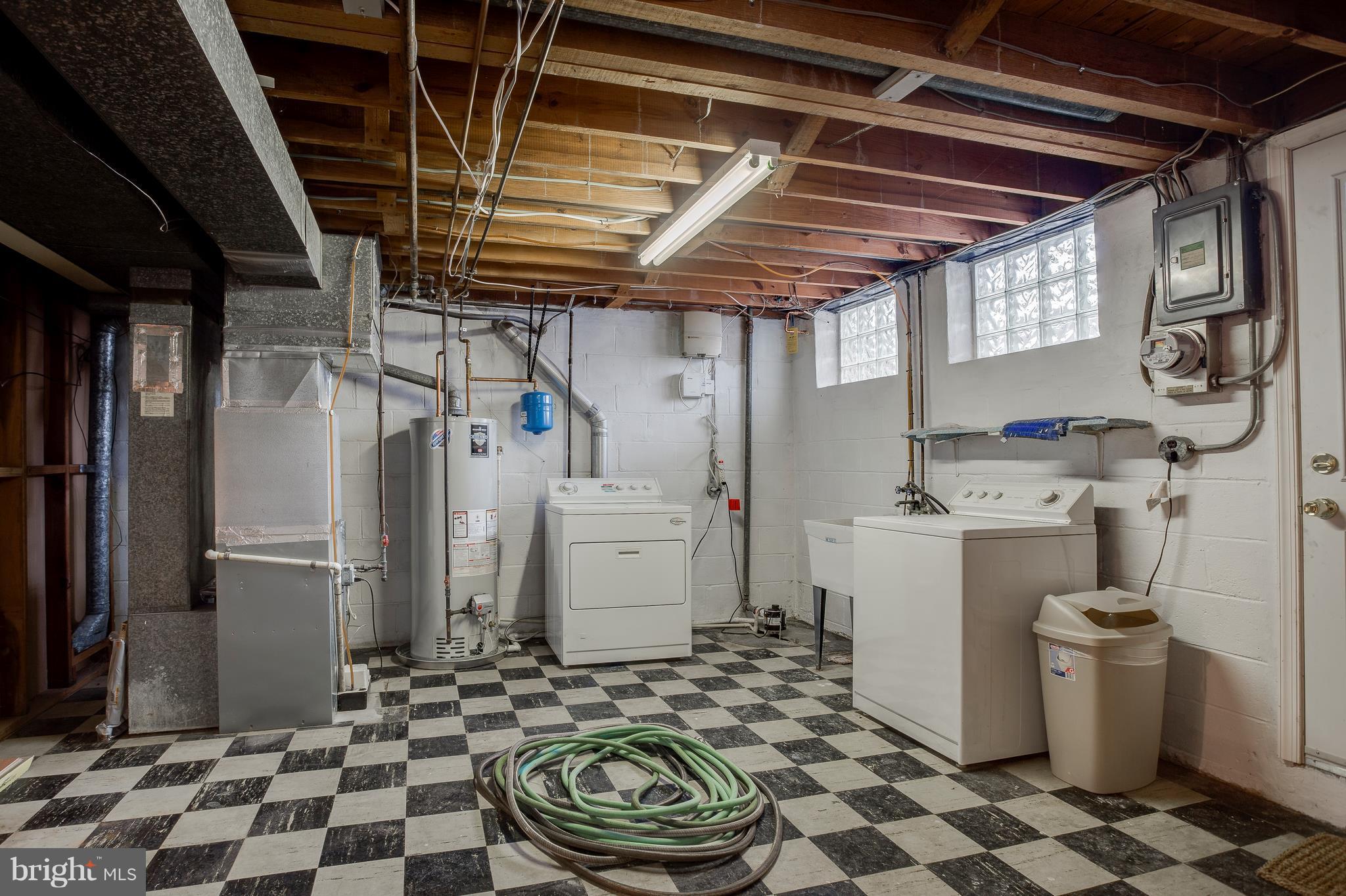 HILLENDALE - Residential