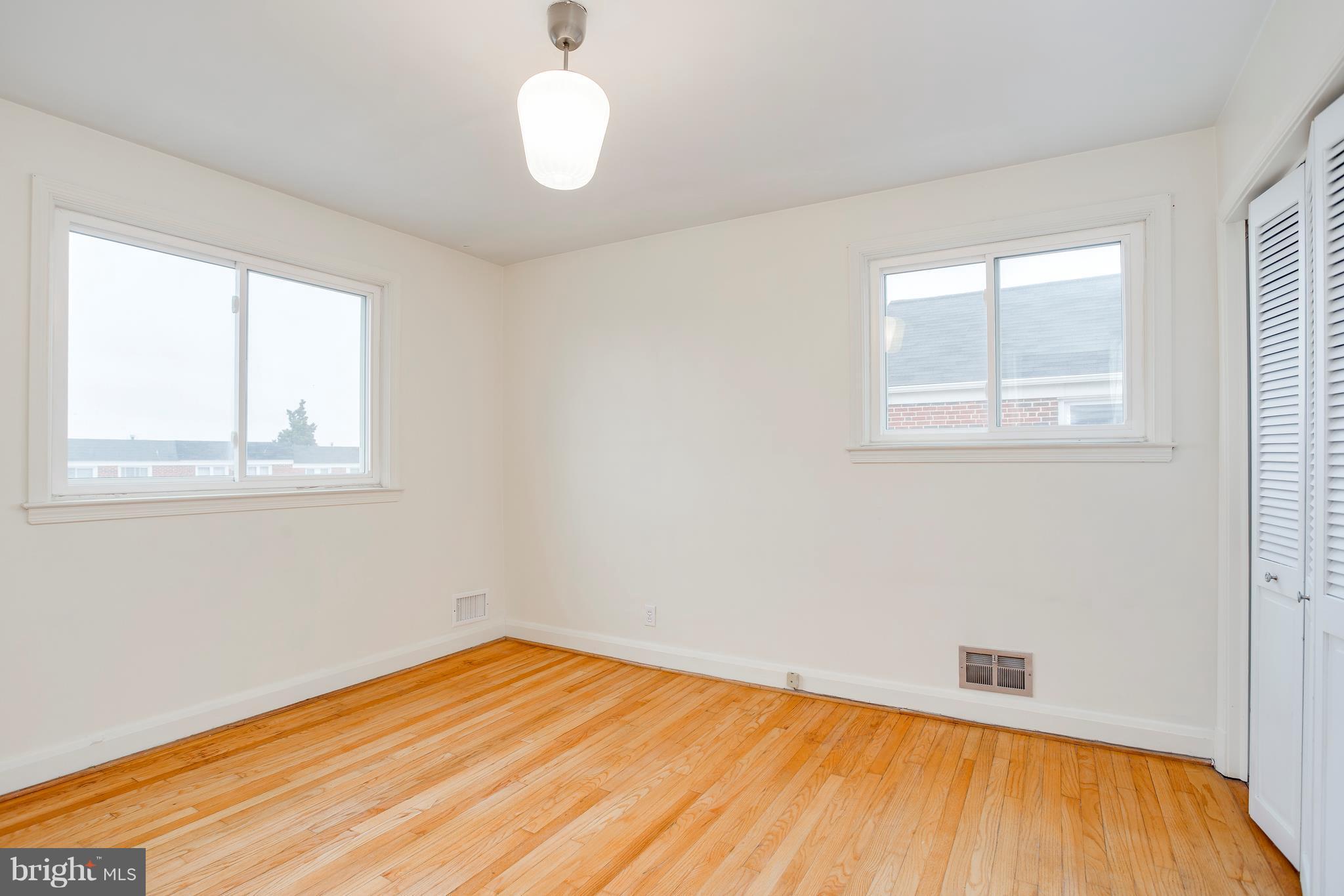 HILLENDALE - Residential