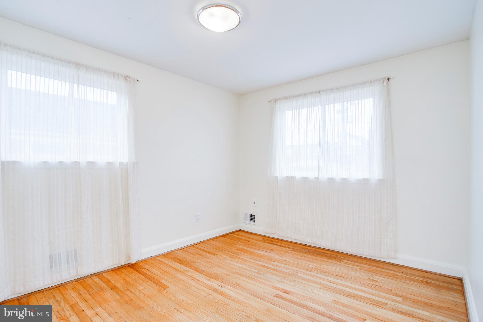 HILLENDALE - Residential