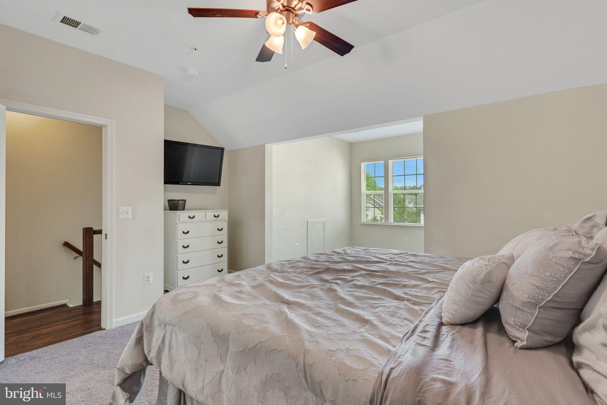 STEEPLECHASE - Residential