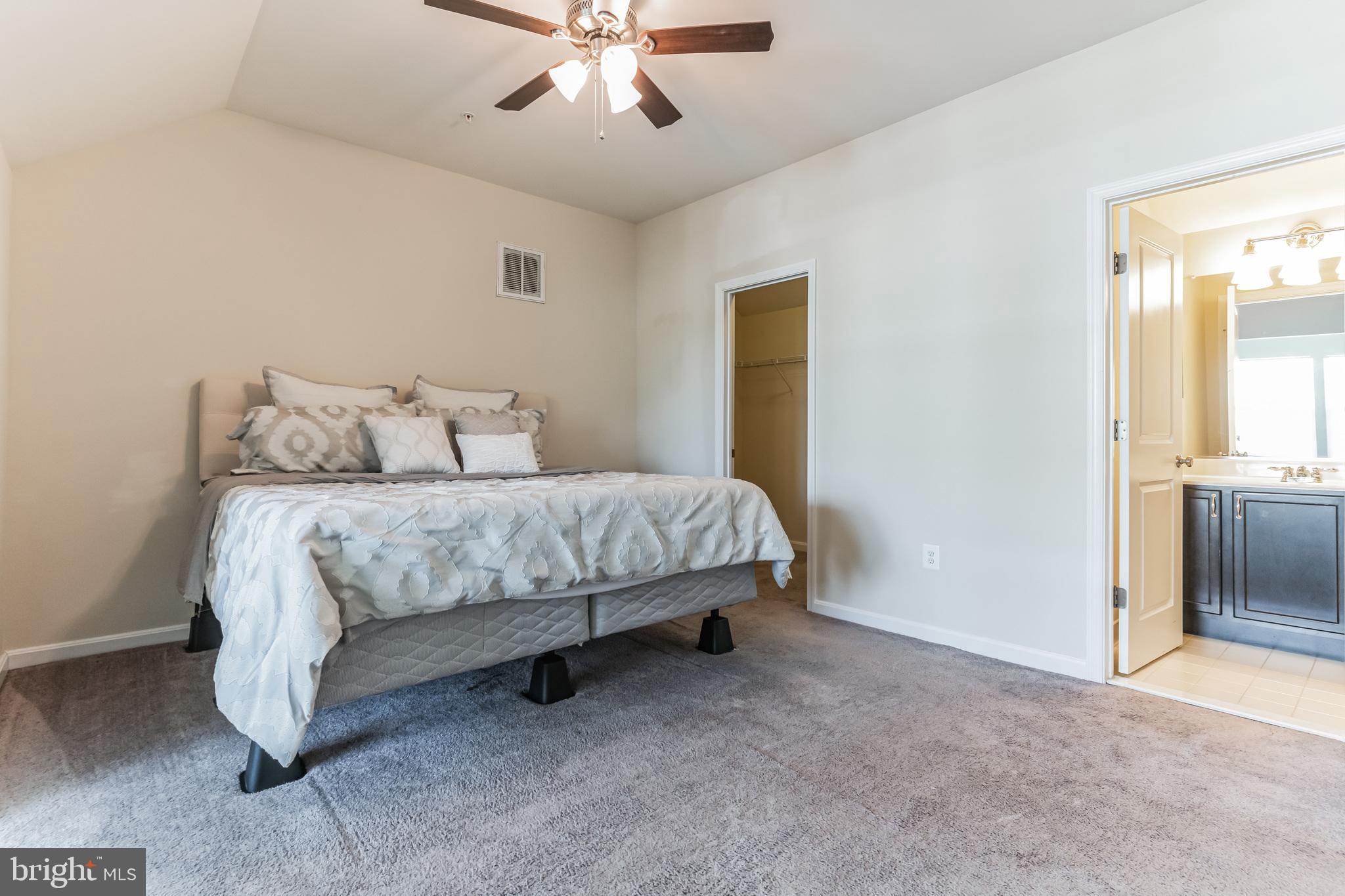 STEEPLECHASE - Residential