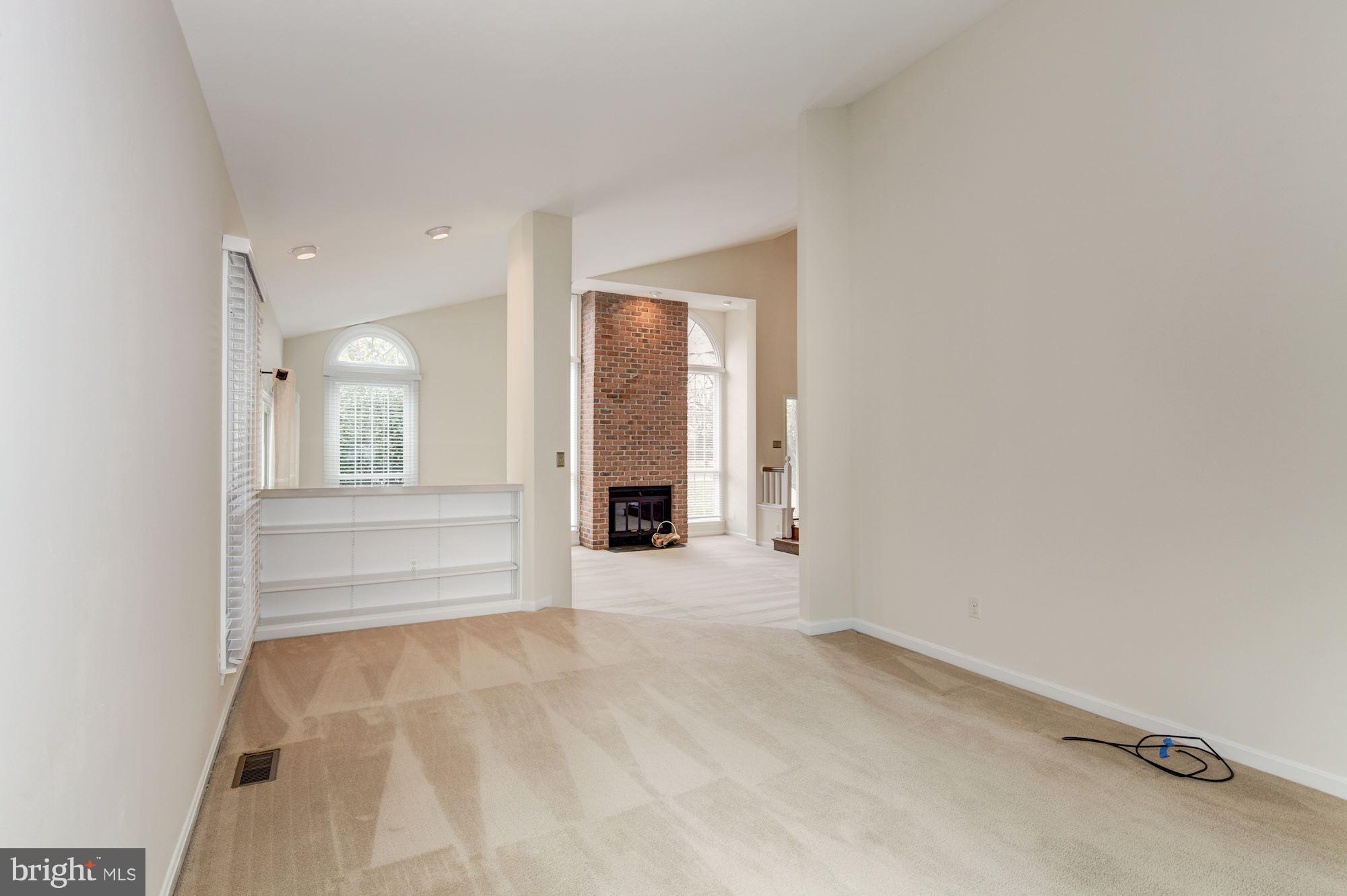 THE MEADOWS OF GREEN SPRING - Residential Lease