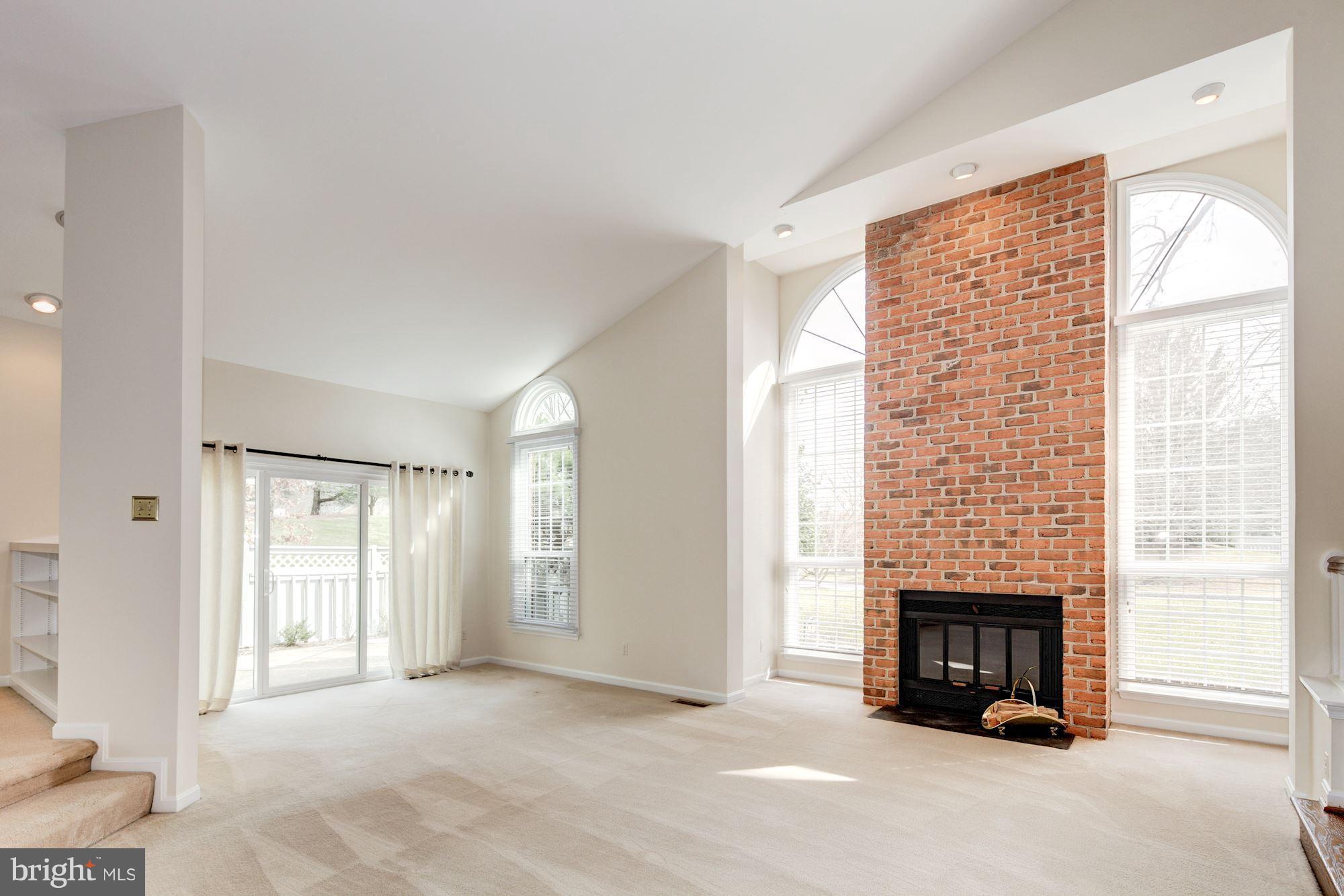 THE MEADOWS OF GREEN SPRING - Residential Lease