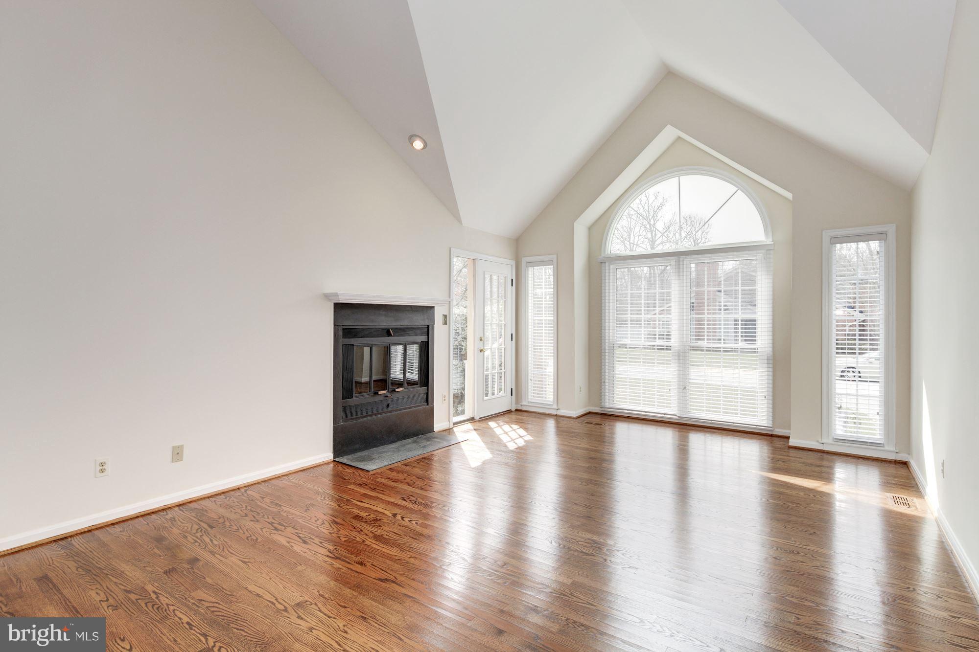 THE MEADOWS OF GREEN SPRING - Residential Lease