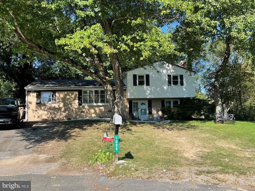 Calling All Investors.  True Diamond in the rough.  New HVAC & Water Heater in 2022.  Home sold STRICTLY AS-IS.  Cash or Rehab Loan.  Offers Due by 5PM Monday March 6, 2023