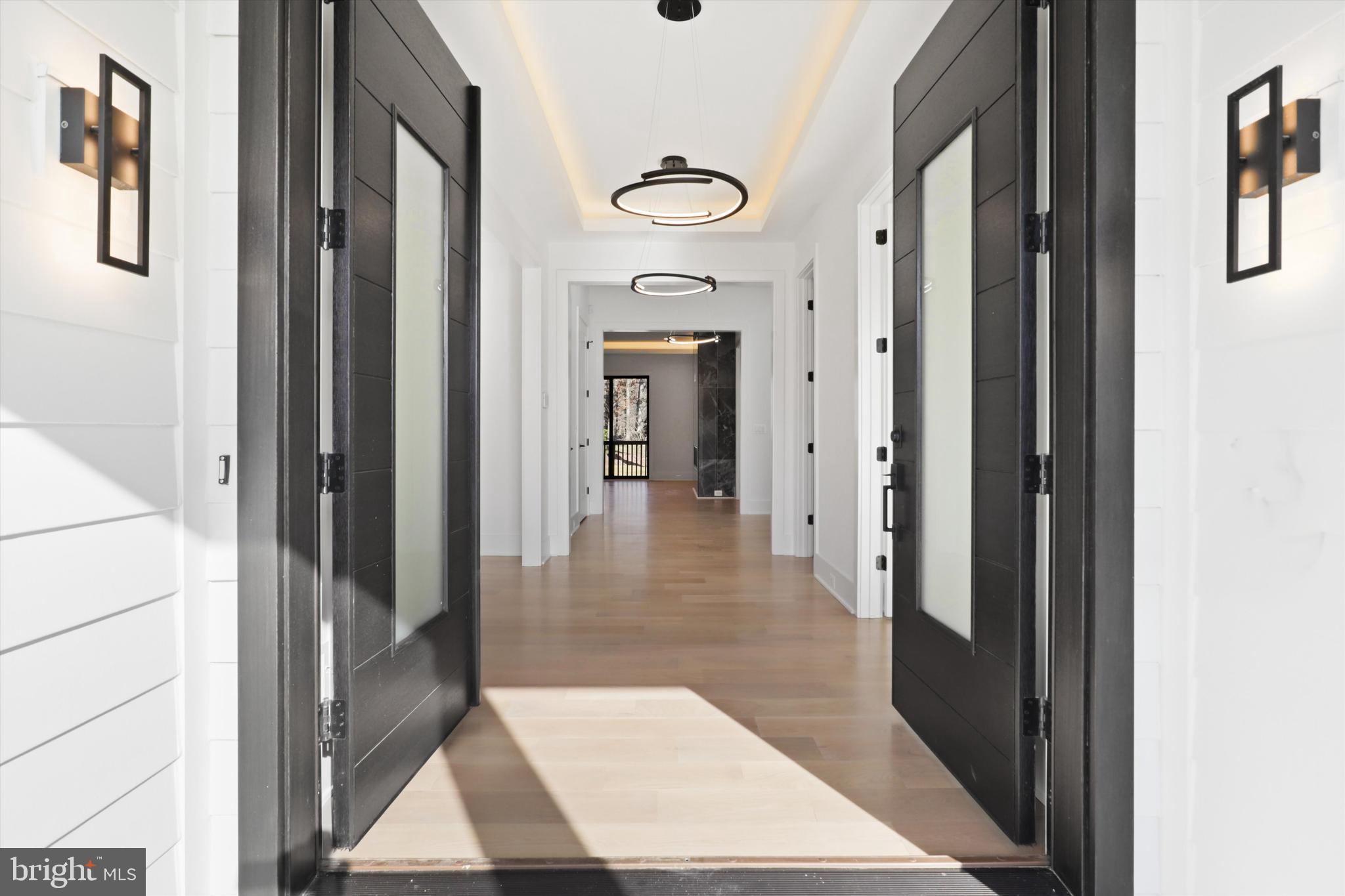 VIENNA WOODS - Residential