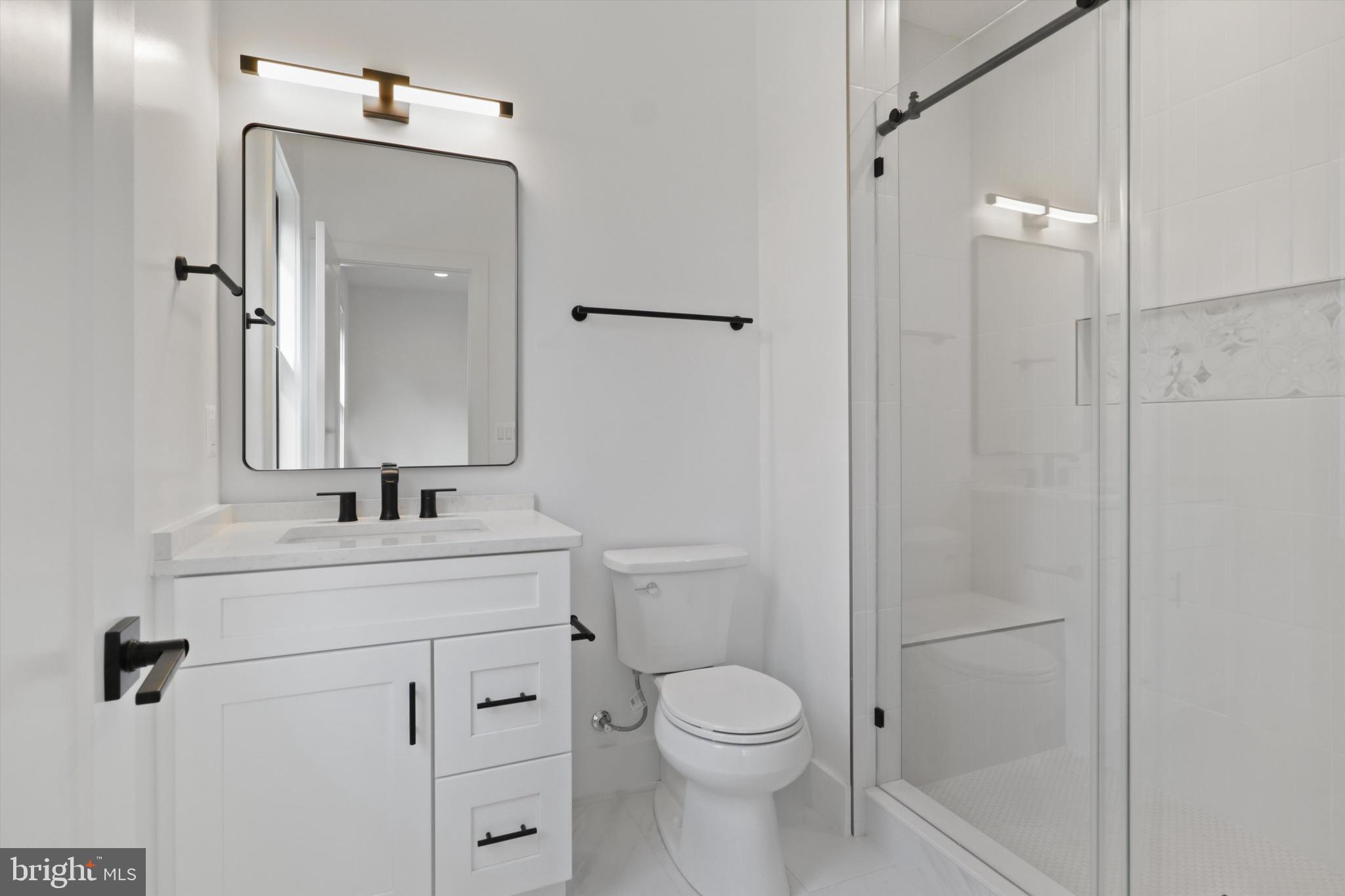 VIENNA WOODS - Residential