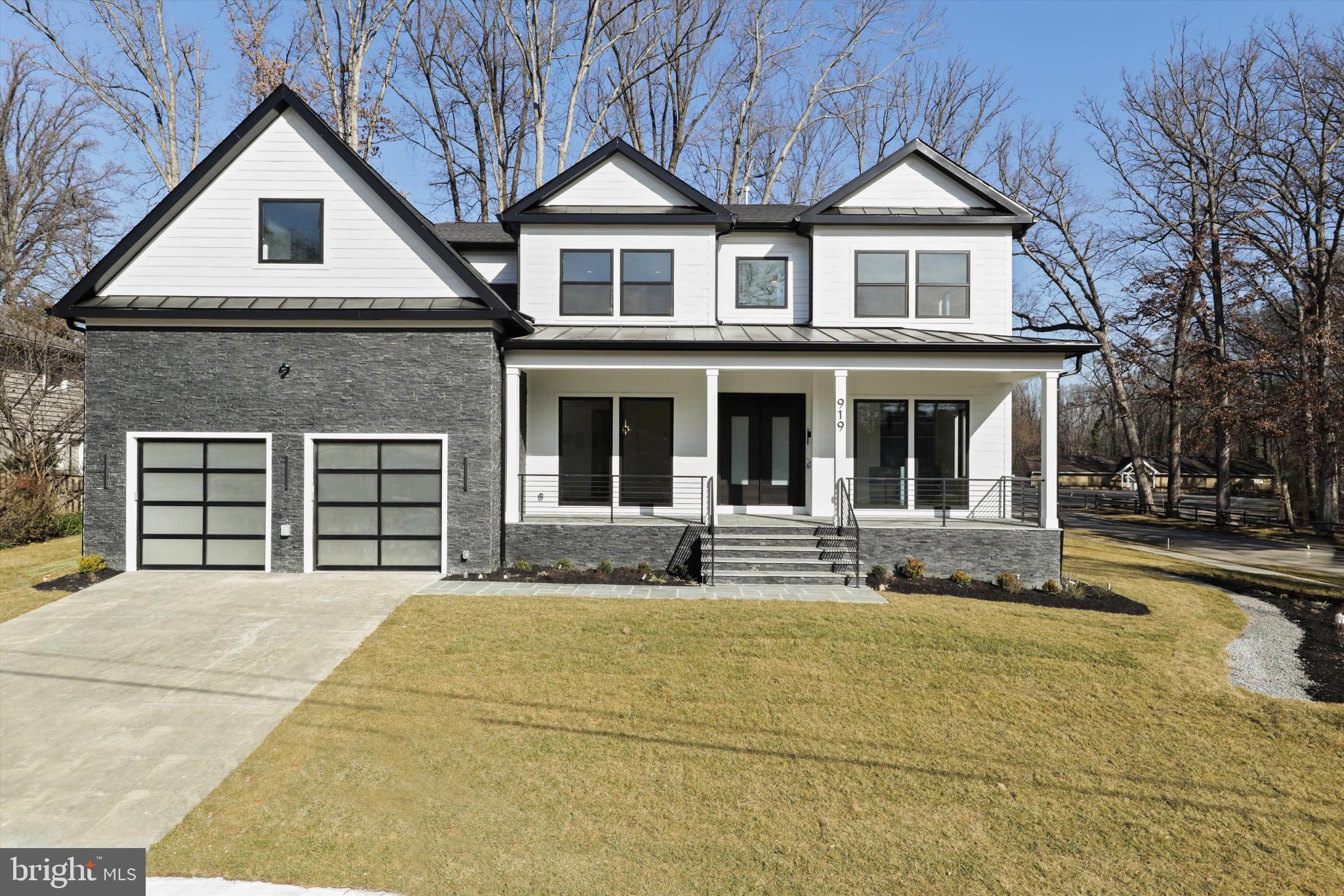 VIENNA WOODS - Residential