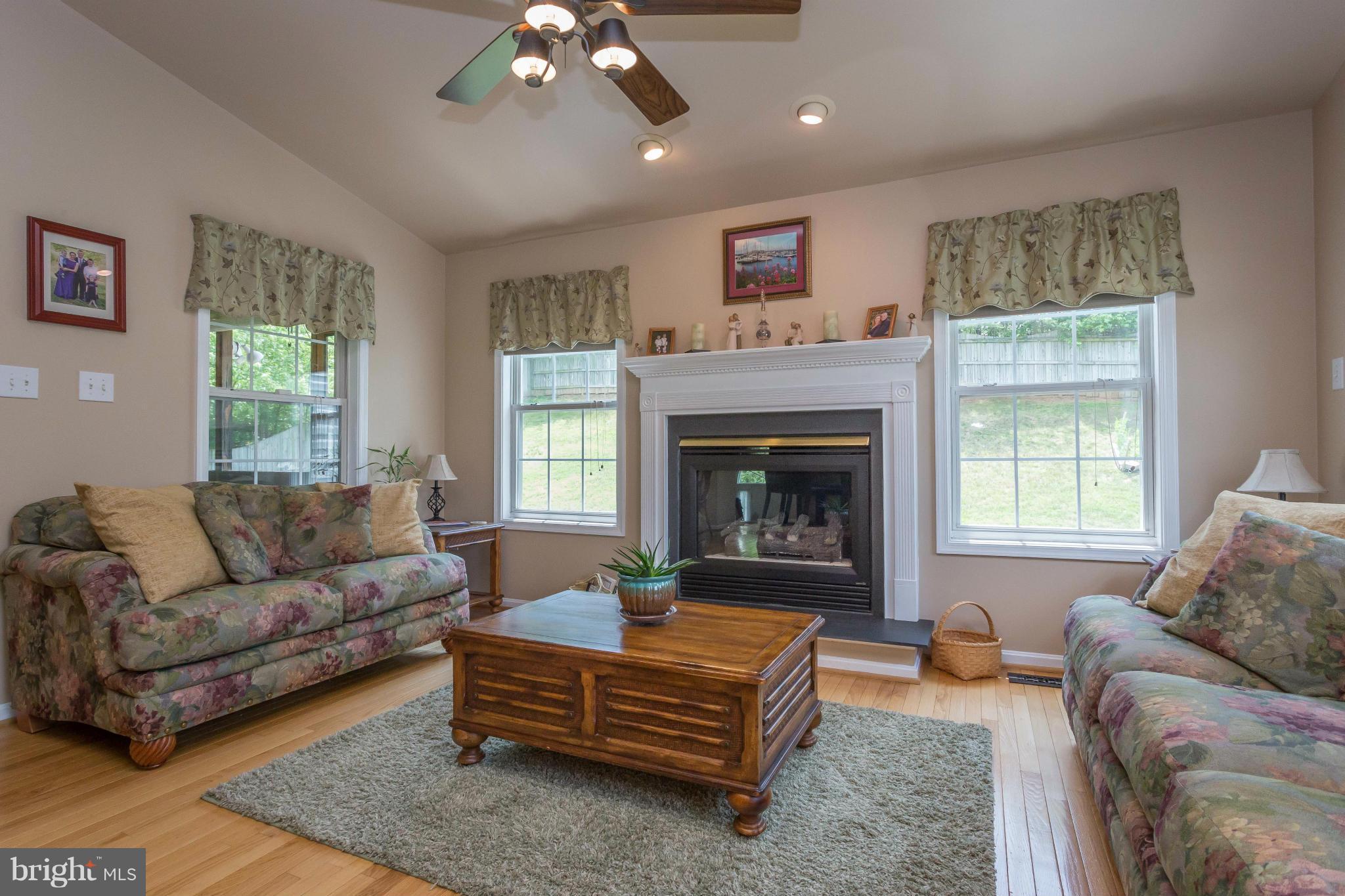 STONE RIVER - Residential