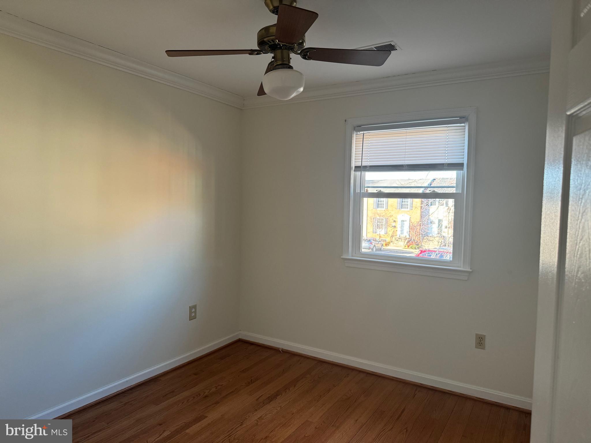 CARLYN SQUARE - Residential Lease