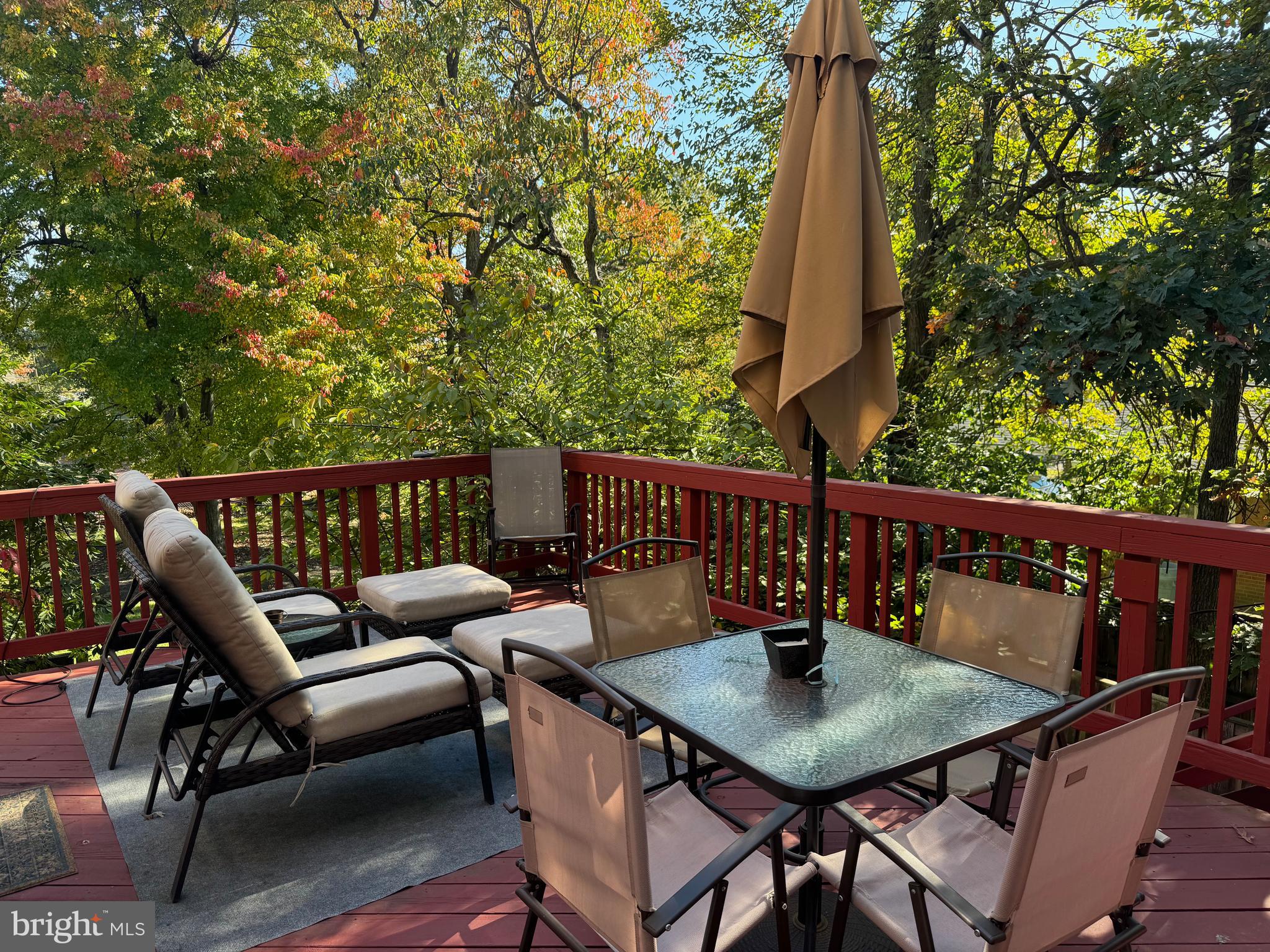 CARLYN SQUARE - Residential Lease