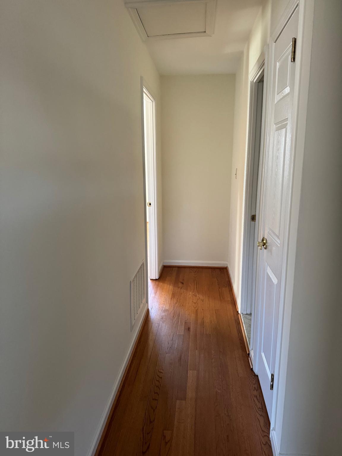 CARLYN SQUARE - Residential Lease