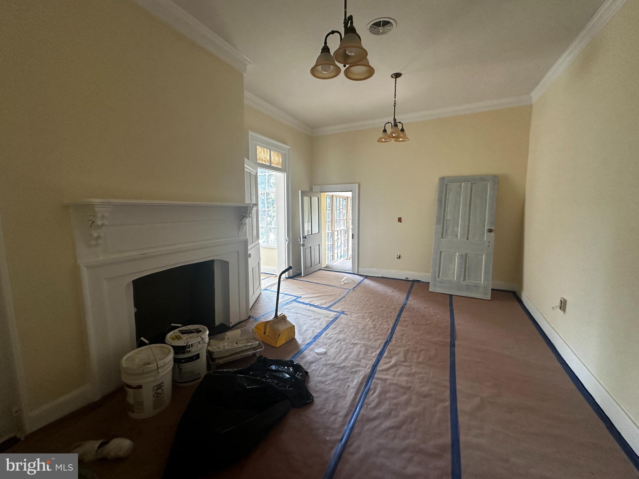 ARTS & ENTERTAINMENT DISTRICT - Residential