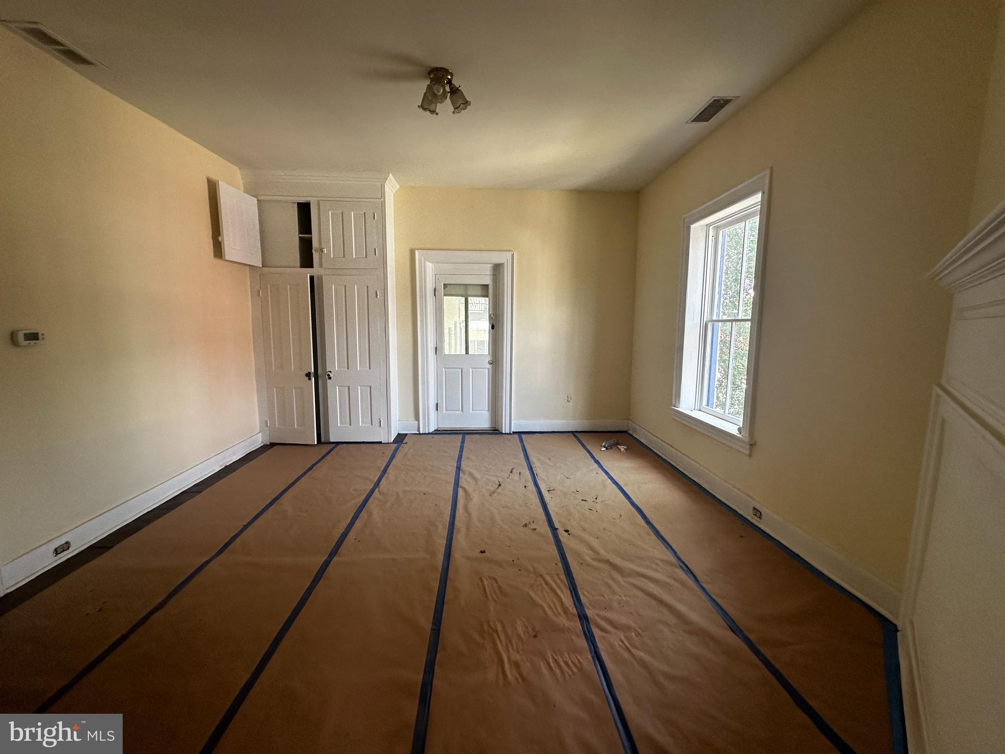 ARTS & ENTERTAINMENT DISTRICT - Residential