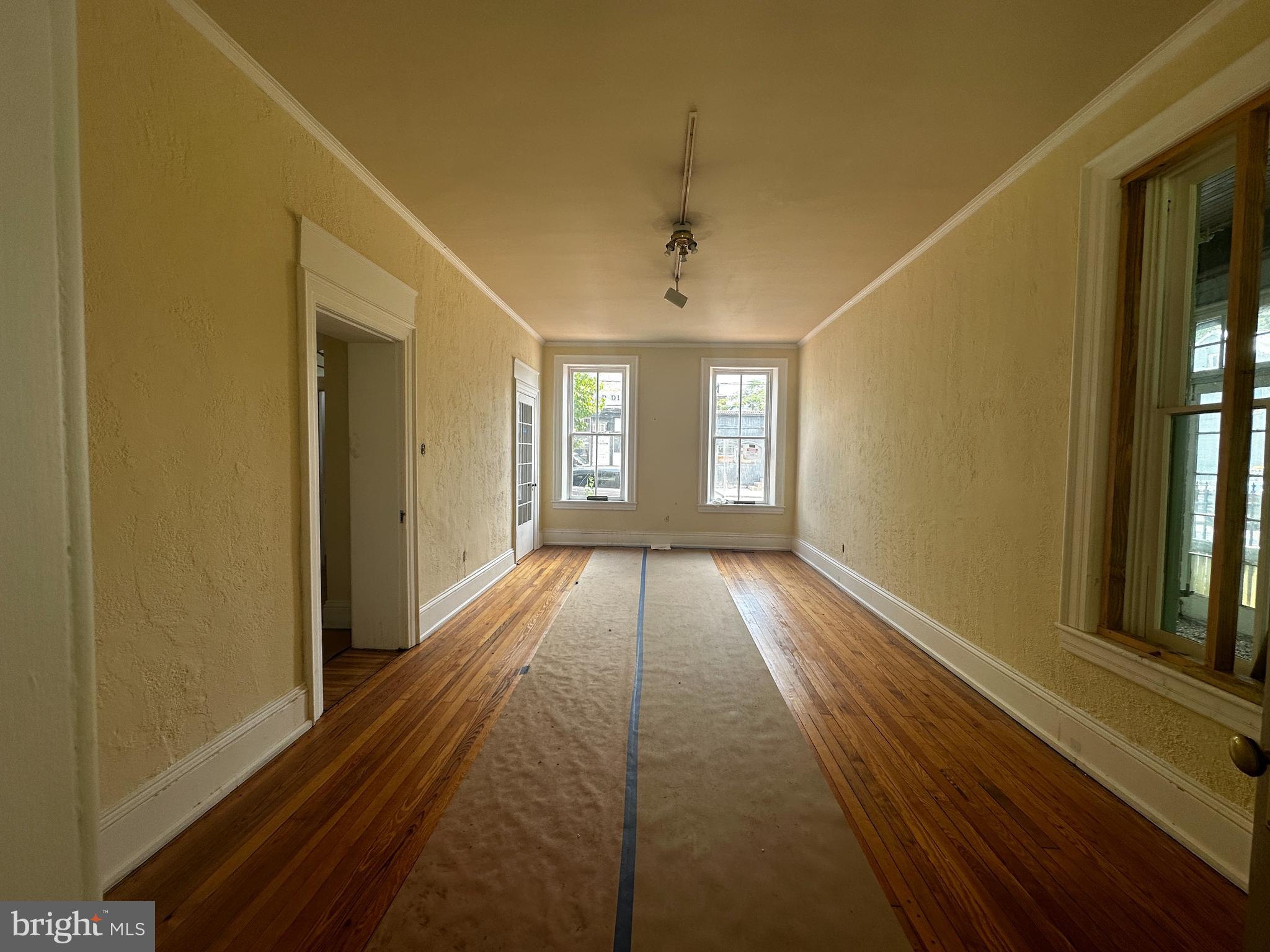 ARTS & ENTERTAINMENT DISTRICT - Residential