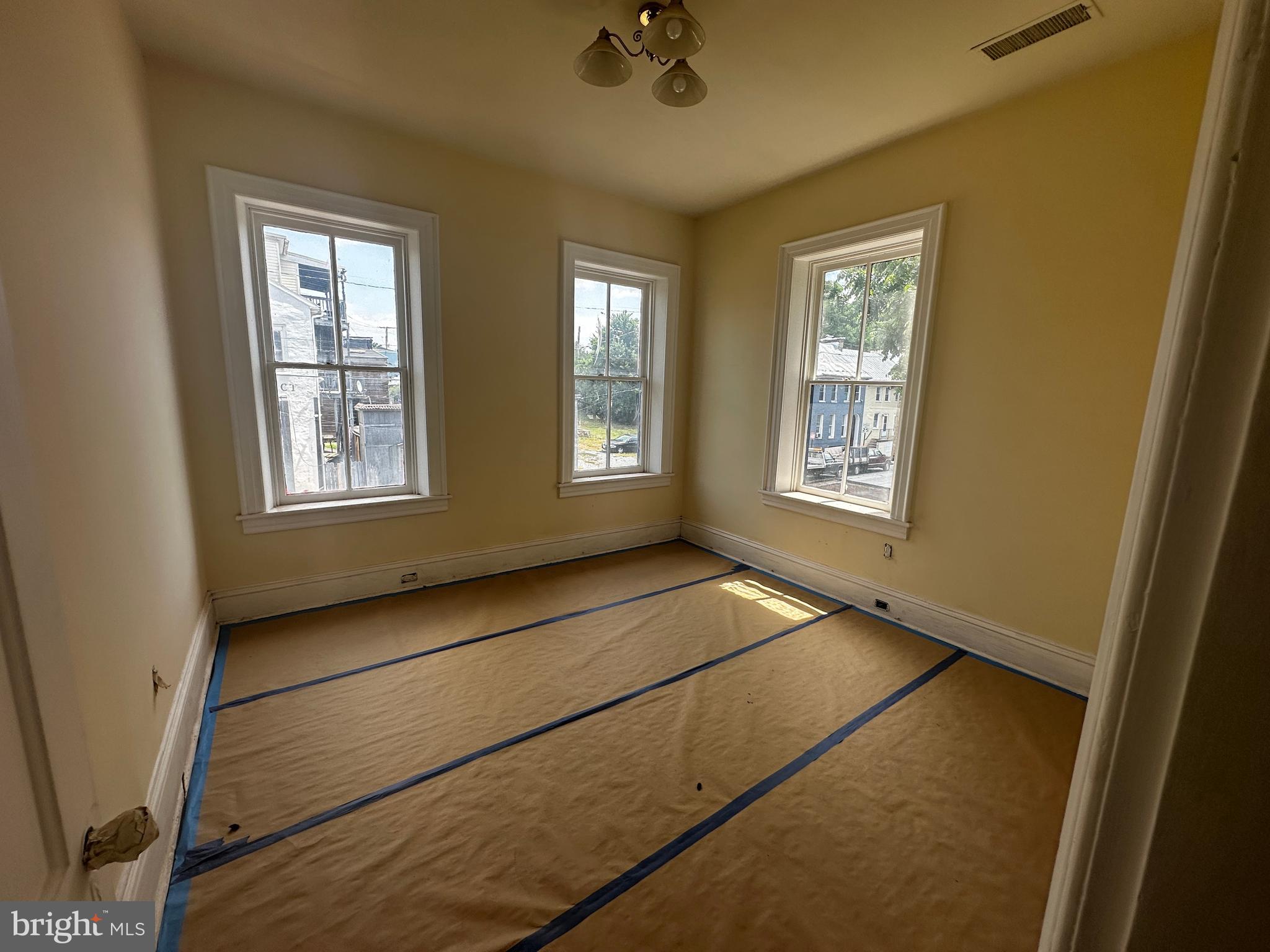 ARTS & ENTERTAINMENT DISTRICT - Residential