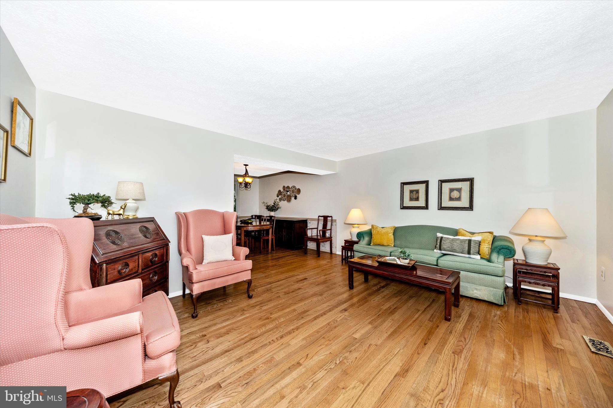 DUBLIN MANOR - Residential