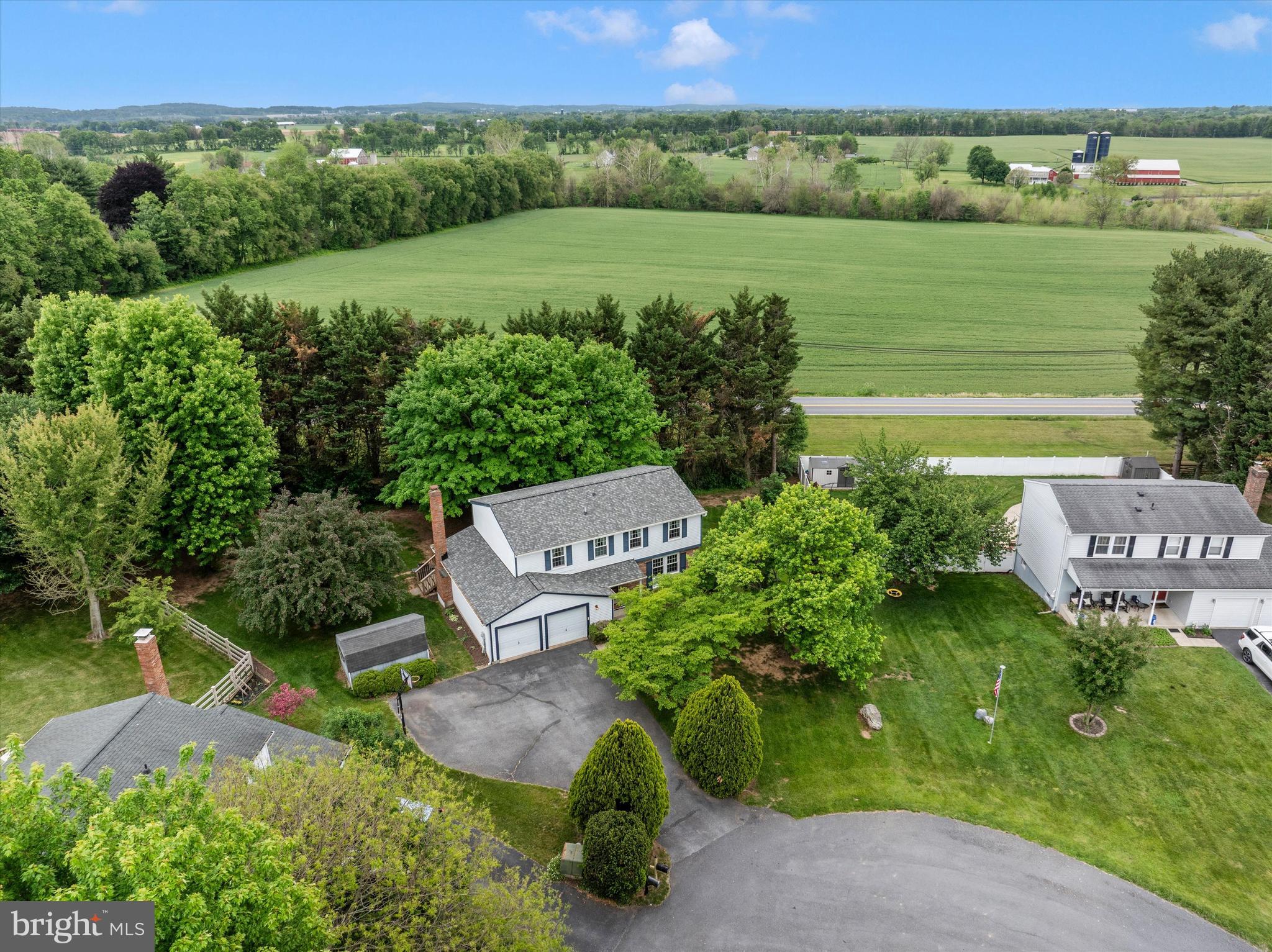 DUBLIN MANOR - Residential
