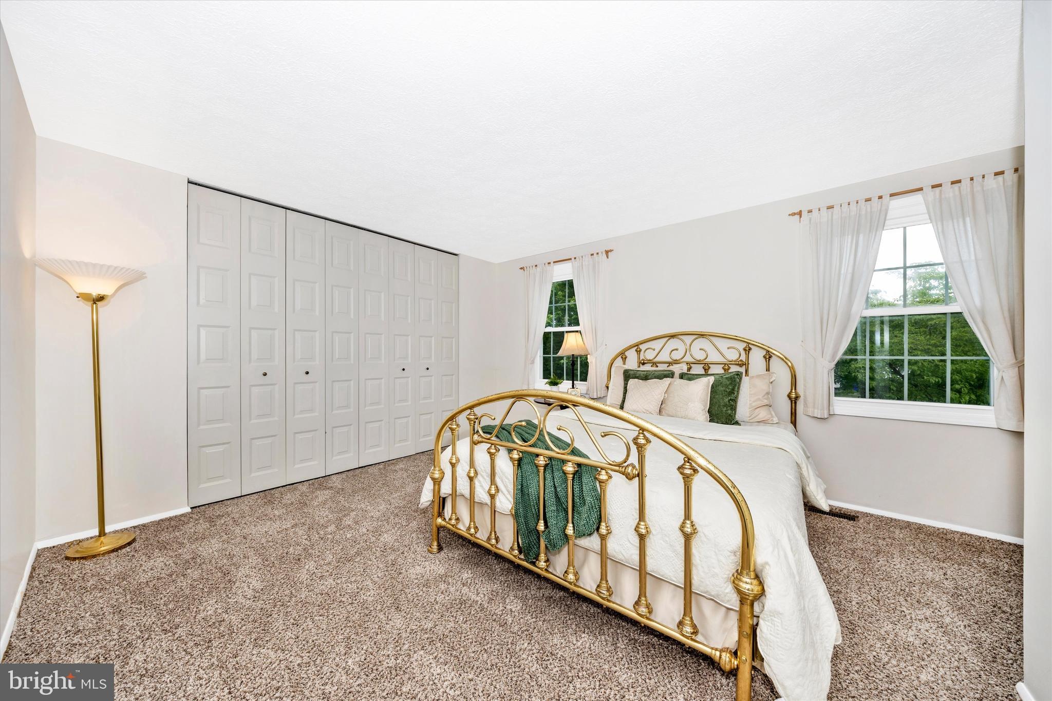 DUBLIN MANOR - Residential