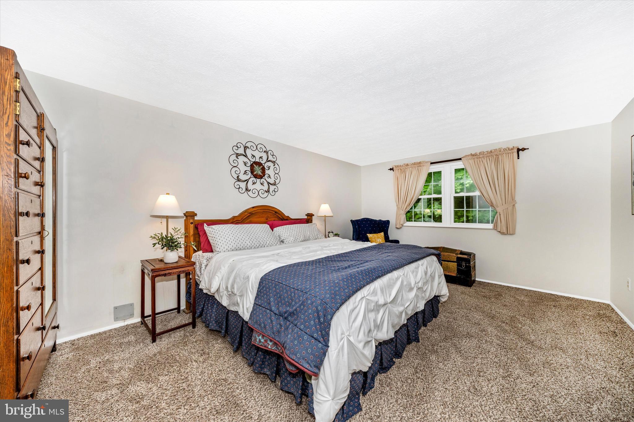 DUBLIN MANOR - Residential