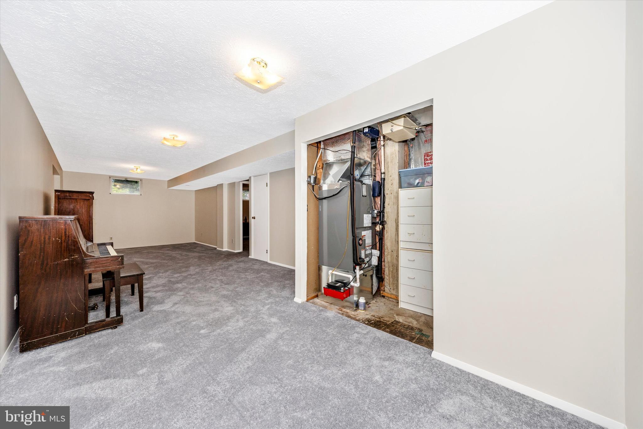 DUBLIN MANOR - Residential