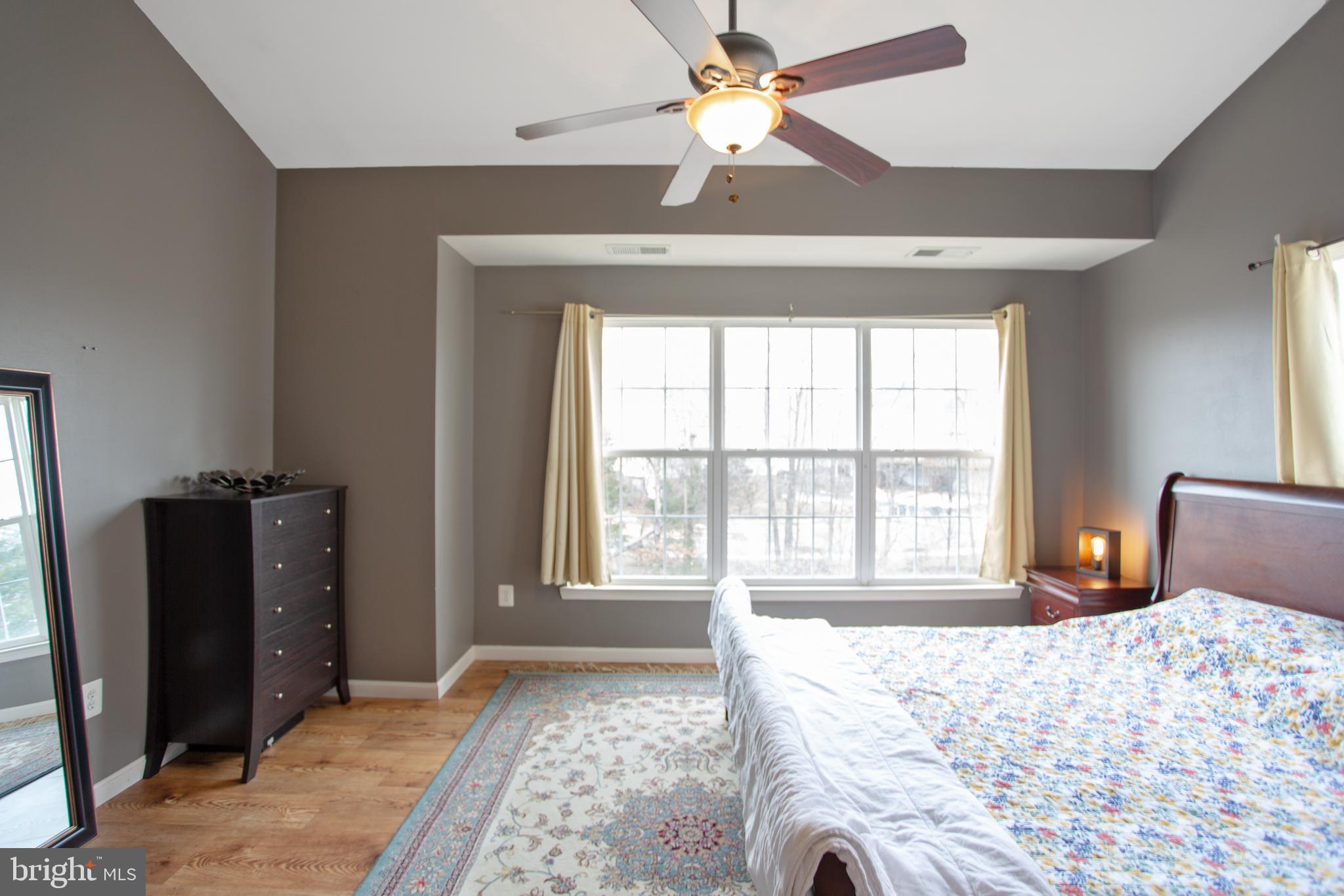 BELMONT LAND BAY - Residential