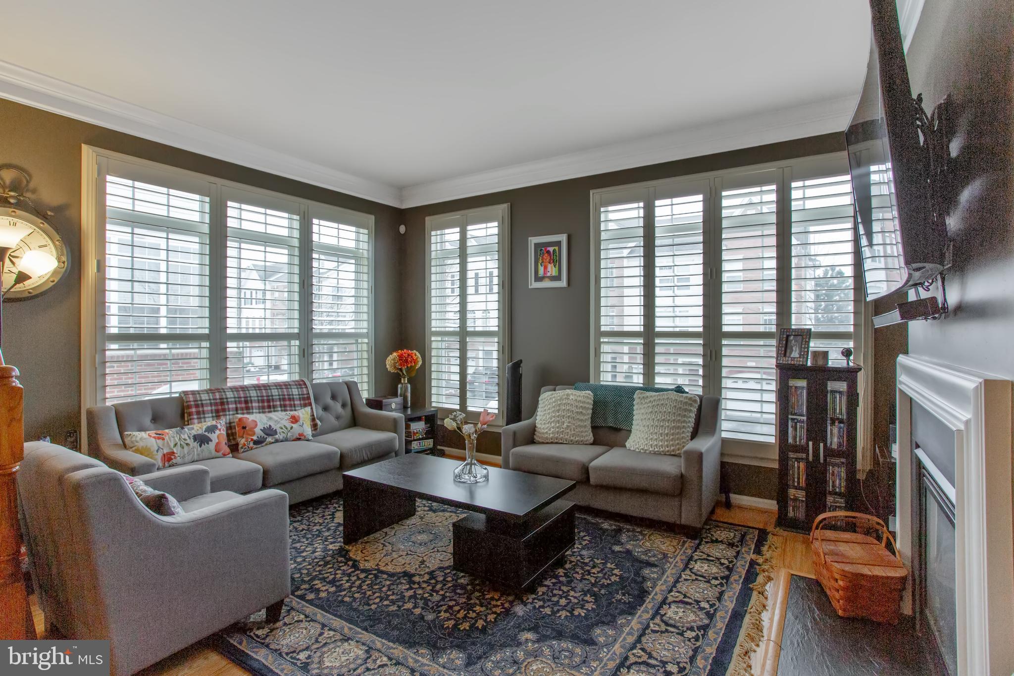 BELMONT LAND BAY - Residential