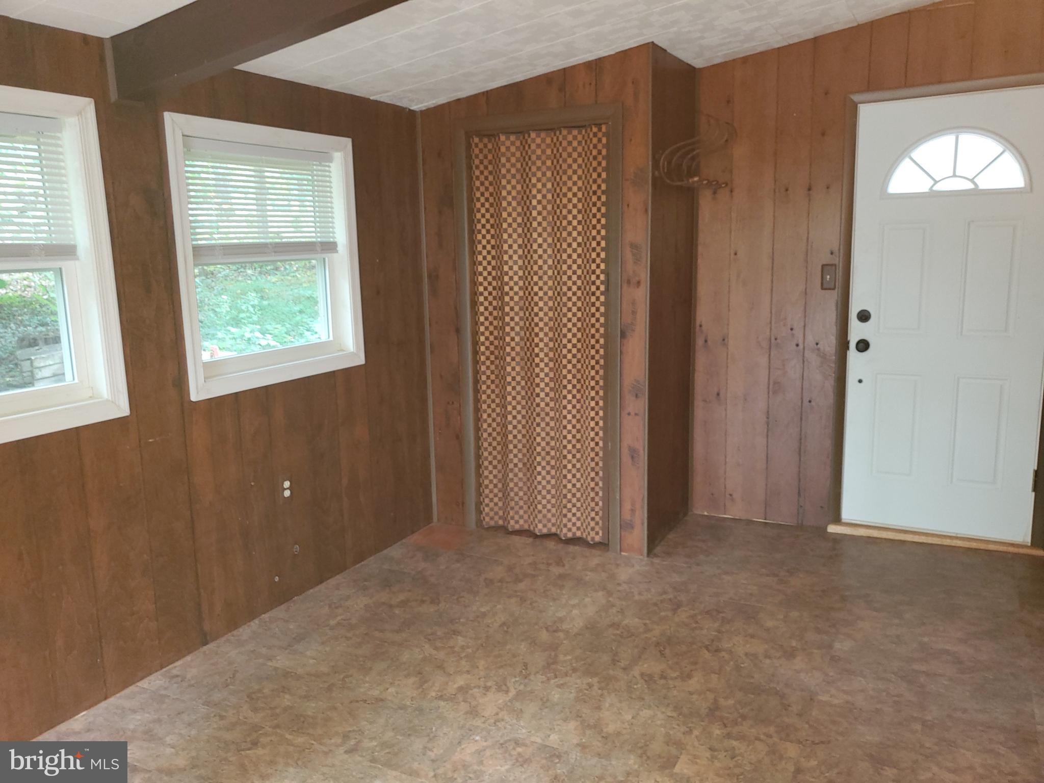 SHAWNEELAND - Residential