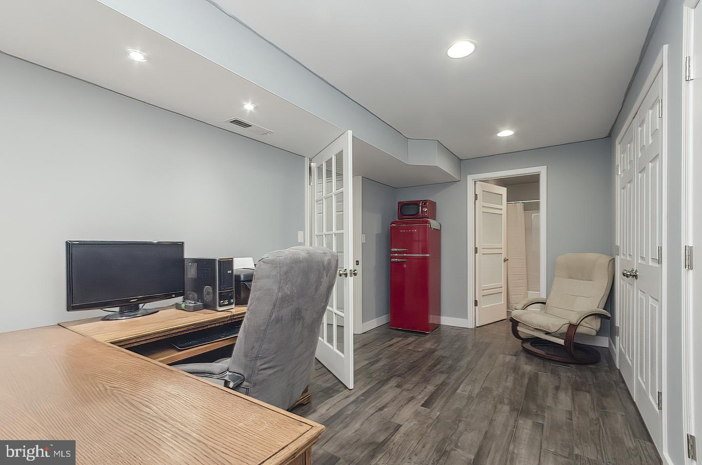 SHANNONDALE - Residential