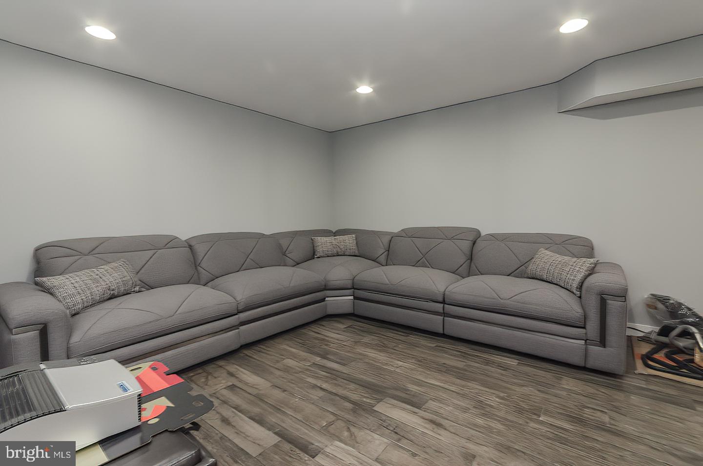 SHANNONDALE - Residential