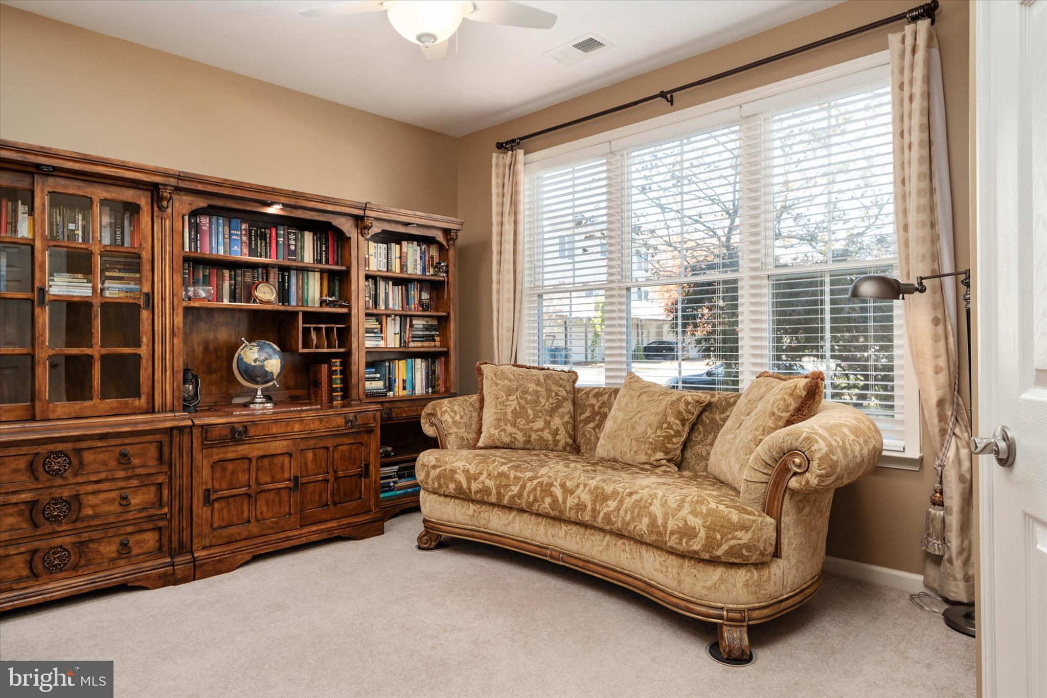 ELLENDALE - Residential