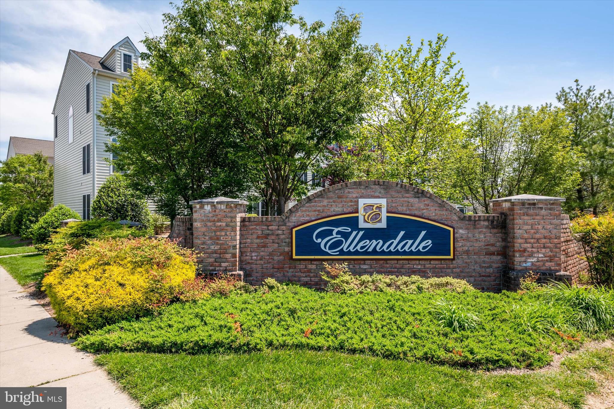 ELLENDALE - Residential